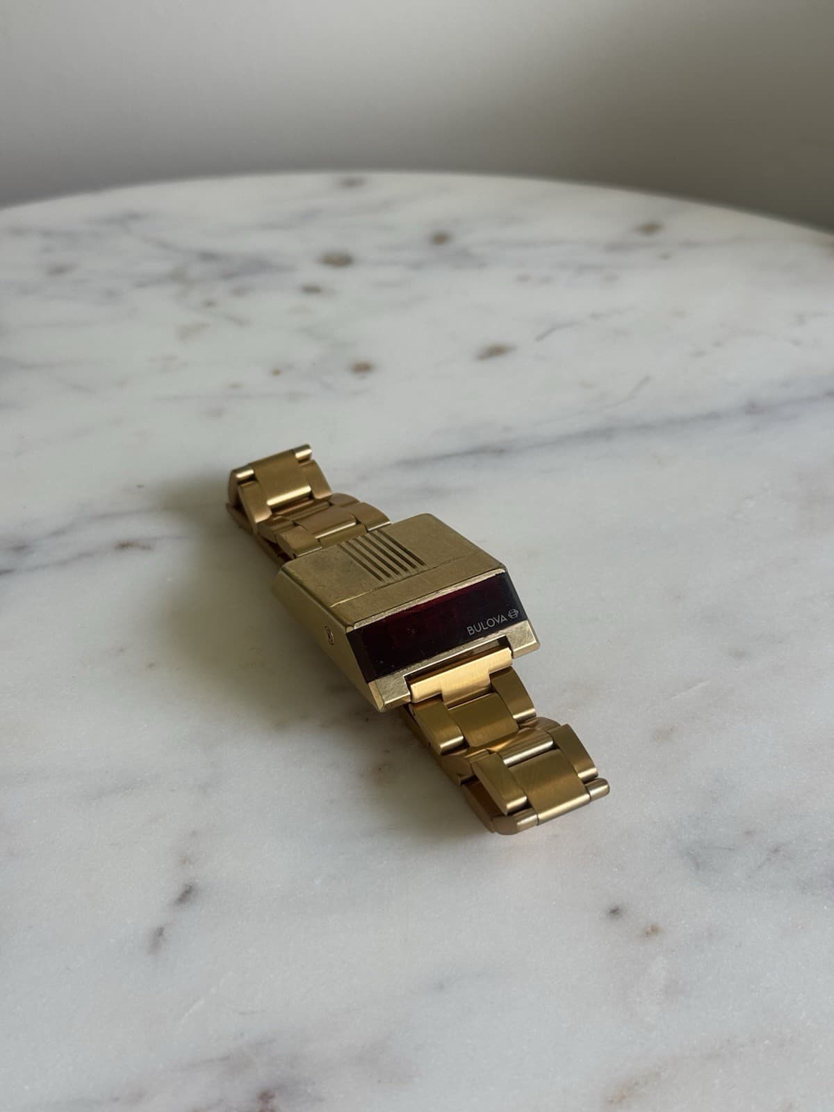 1976 Bulova Computron LED Digital Driver’s Watch Gold Tone N6 Working 30x36mm - Thumbnail 9