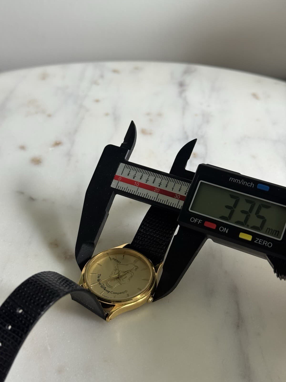 Seiko Donald Duck Disney 60th Anniversary Limited Edition 0859/2500 Quartz 33mm - Thumbnail 3