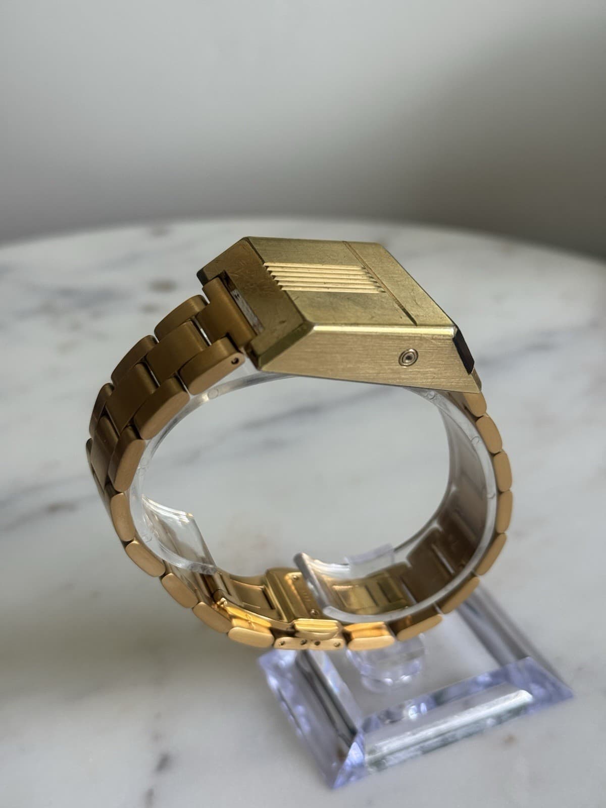 1976 Bulova Computron LED Digital Driver’s Watch Gold Tone N6 Working 30x36mm - Thumbnail 4