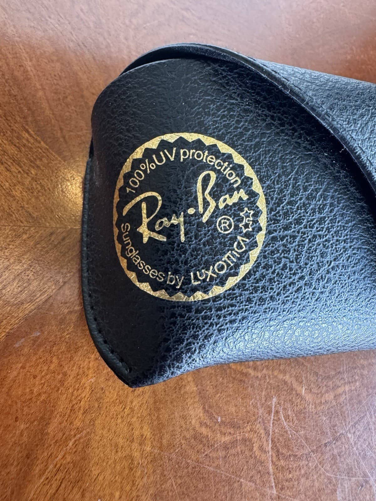 Ray-Ban Luxottica Sunglasses Case Black Faux Leather Snap + Microfiber Cloth - Thumbnail 2