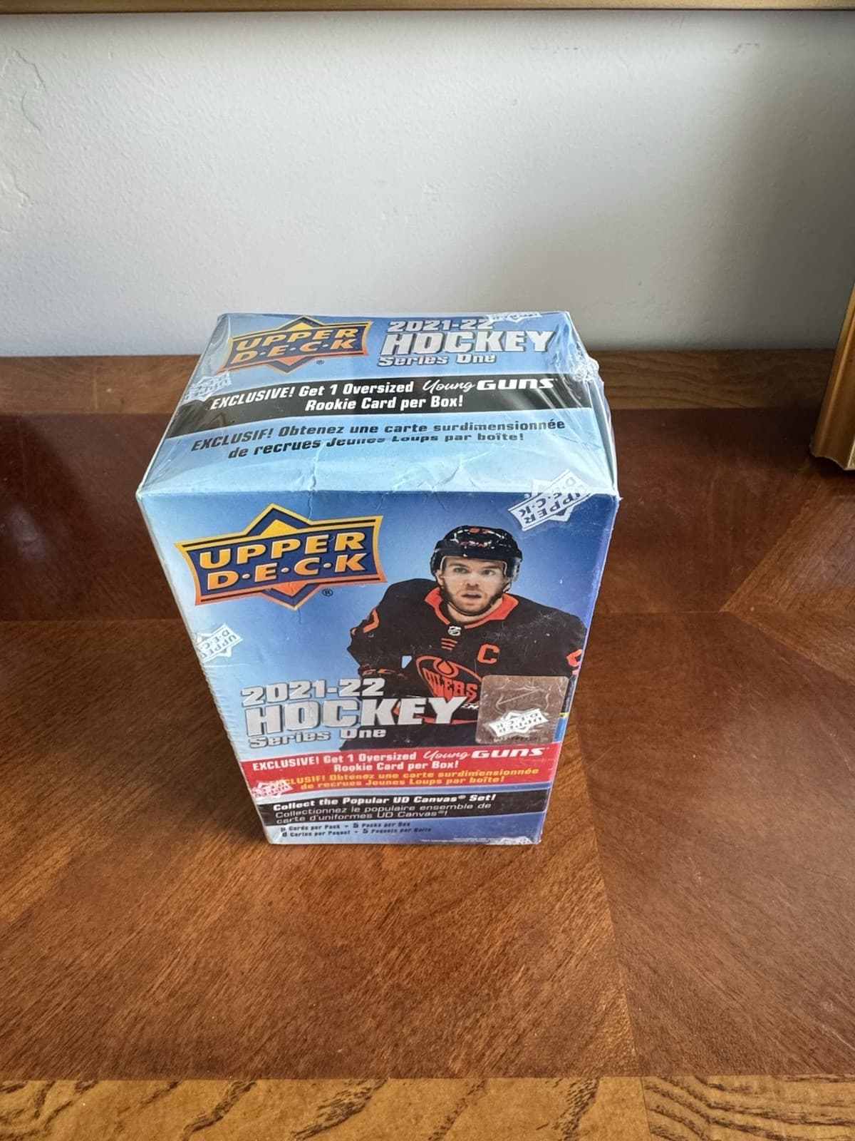 2021-22 UD Hockey Series One Exclusive Oversized Young Guns Insert Cole Caufield - Thumbnail 3