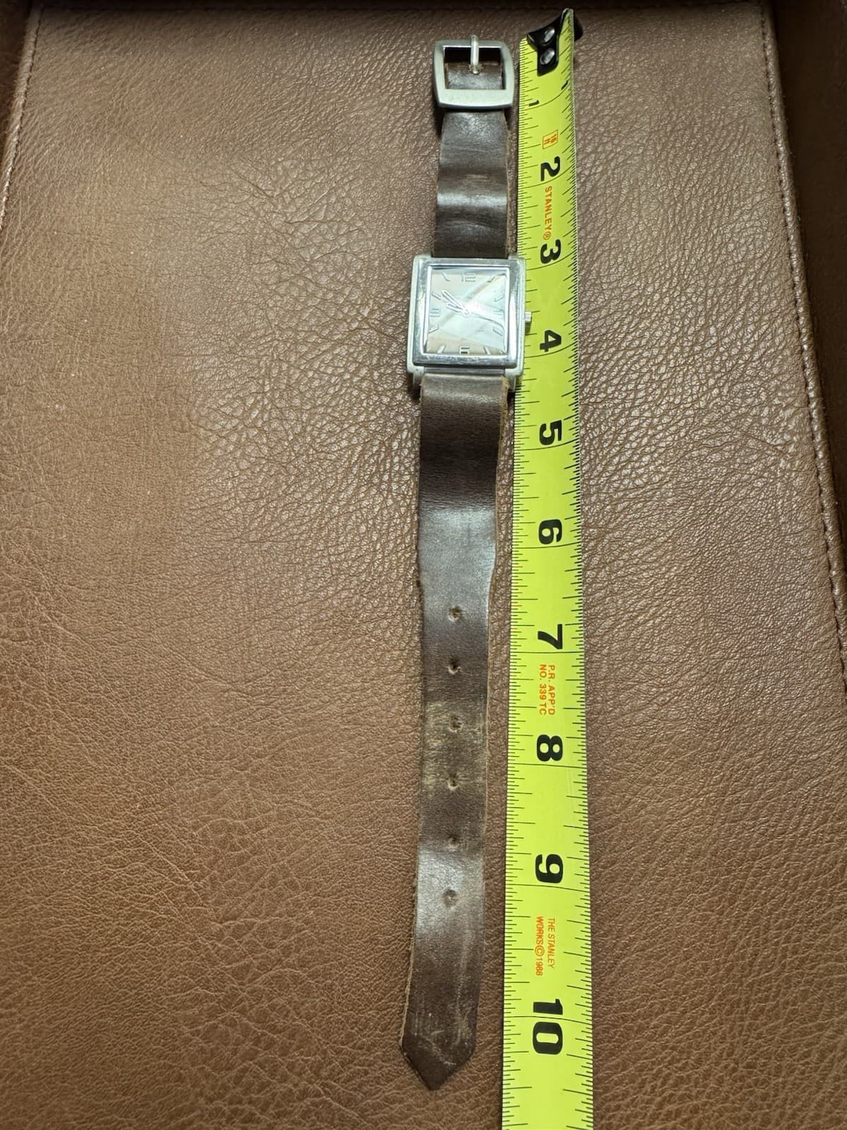 Vintage FADED GLORY Rectangular Quartz Watch Brown Leather Strap 30x33mm - Thumbnail 3