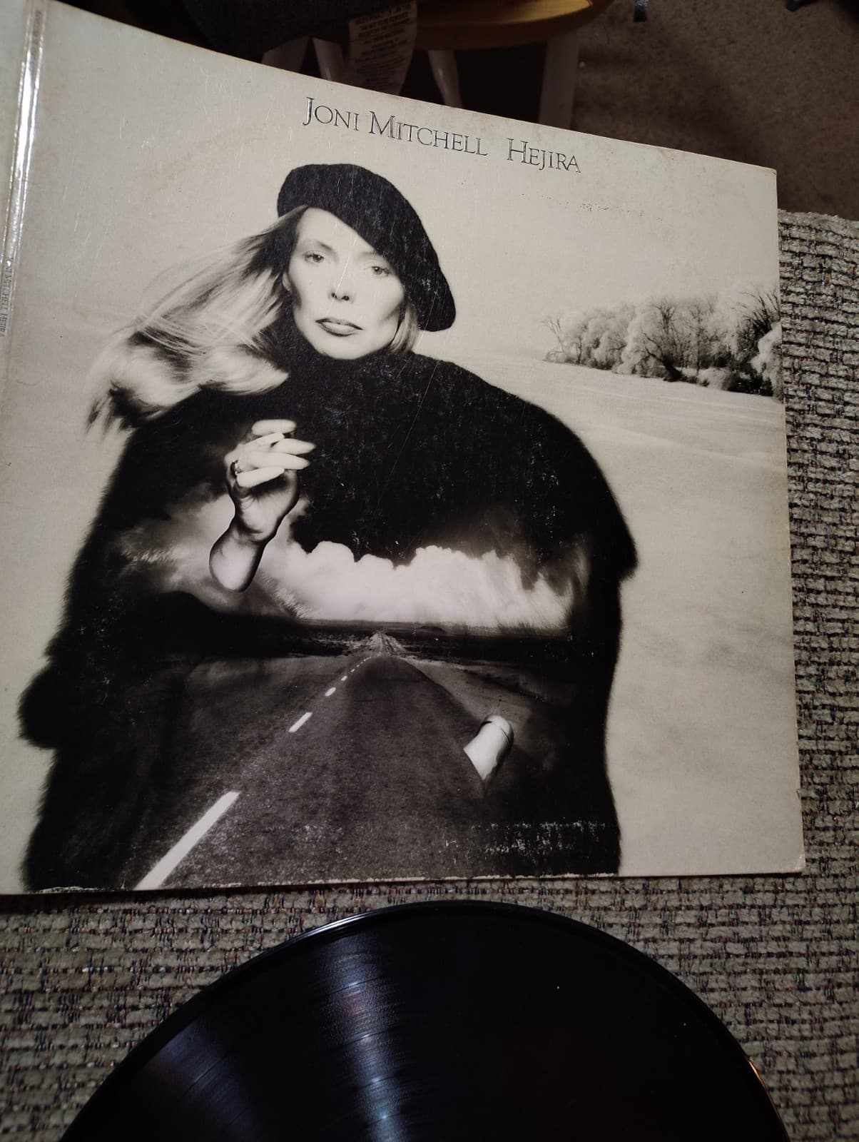 Joni Mitchell - Hejira (1976) 1st Asylum Records 7E-1087 Vinyl LP - Thumbnail 2