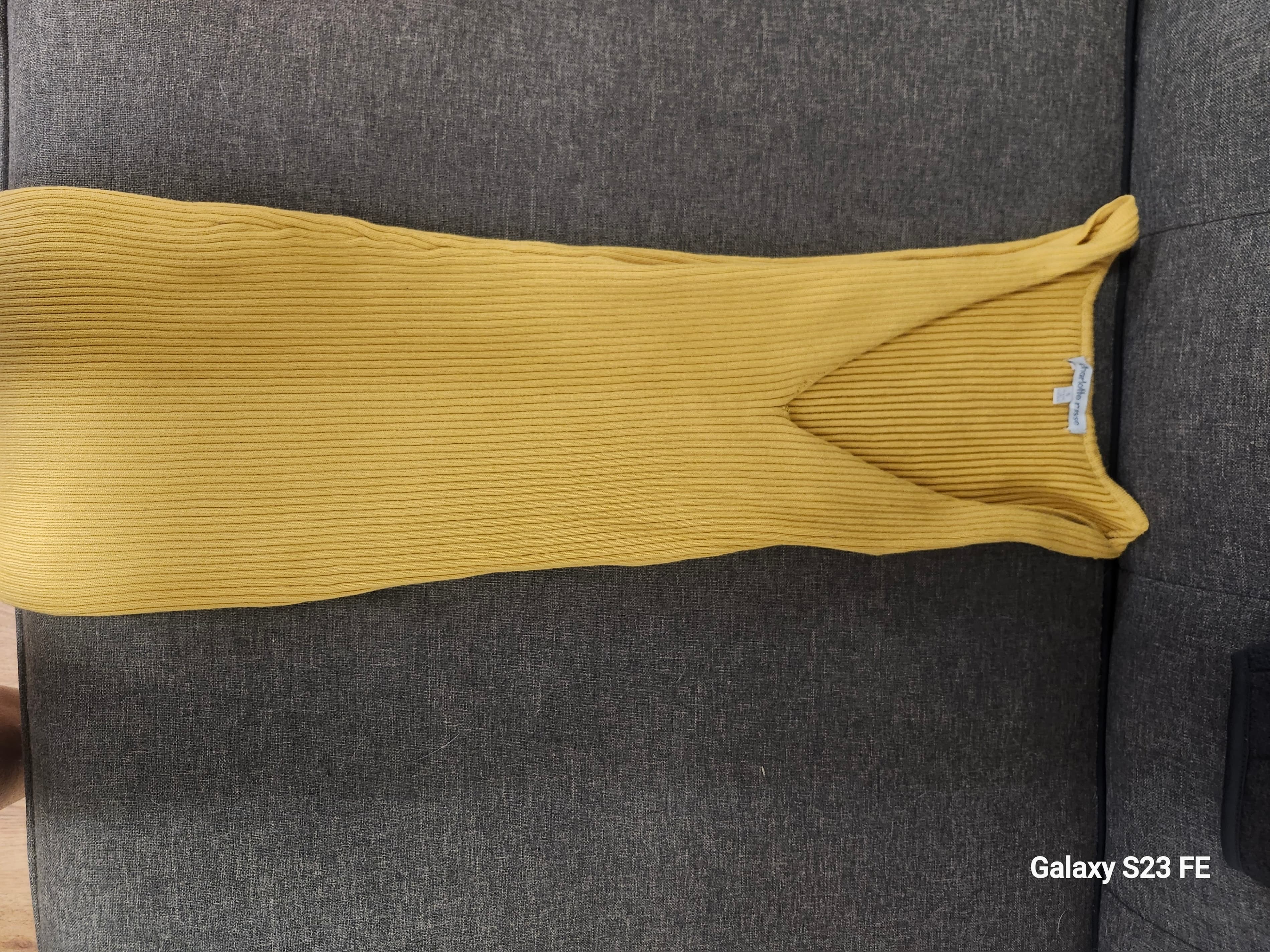 Charlotte Russe Yellow Ribbed Tank Top Small - Thumbnail 2