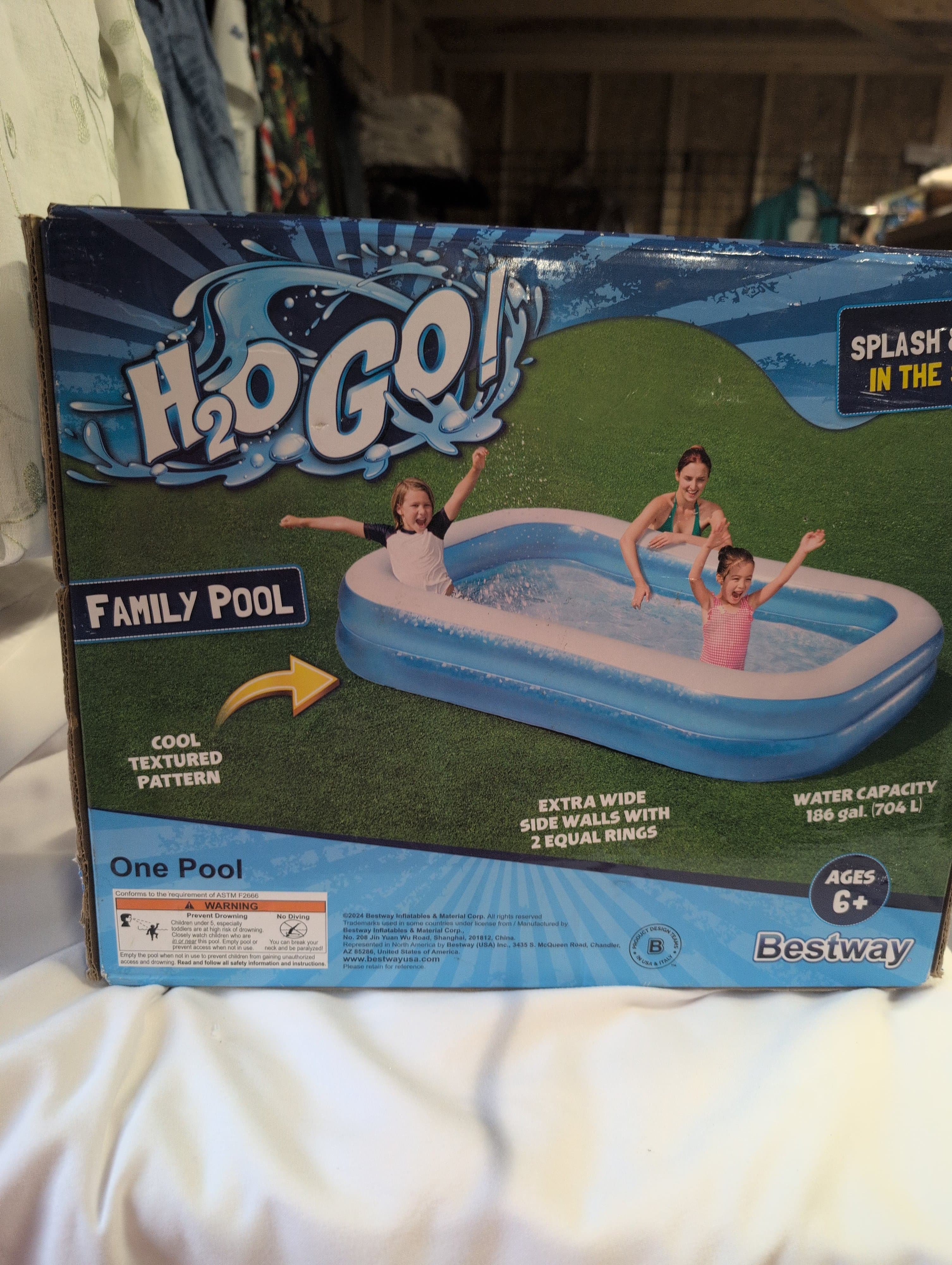 Bestway H2O Go Family Pool Ages 6+ - Thumbnail 2