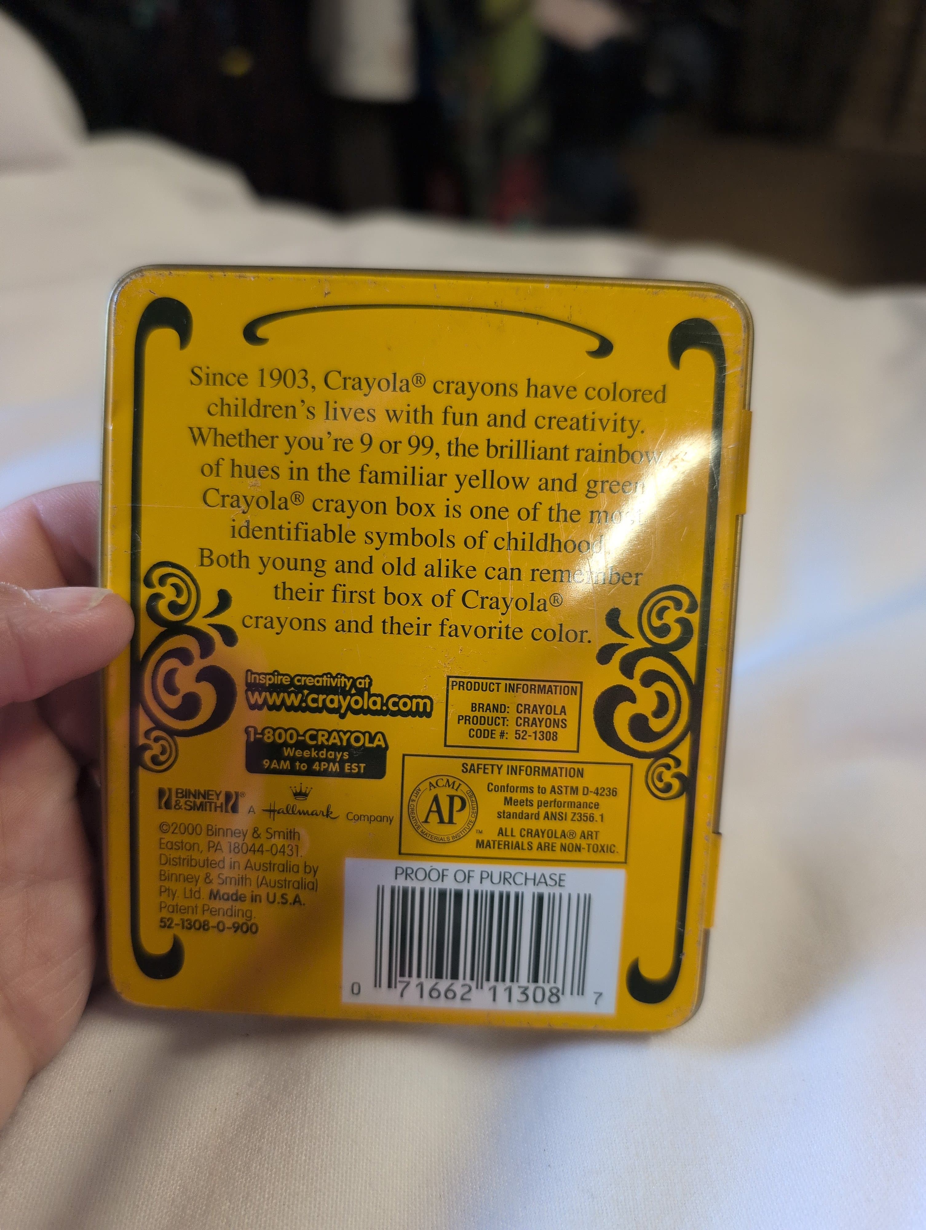 Vintage Crayola No. 8 Gold Medal School Crayons Tin - Thumbnail 2