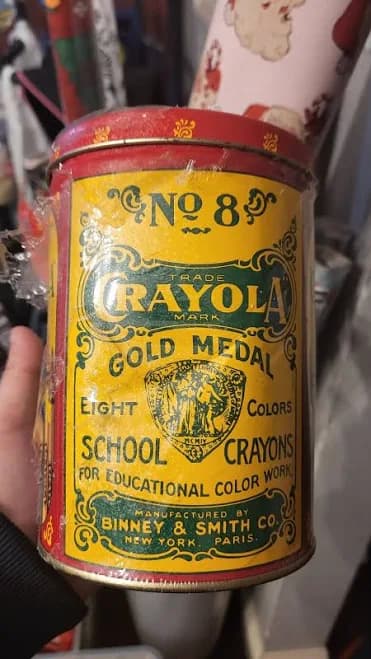 Vintage Crayola No. 8 Gold Medal School Crayons Tin - Thumbnail 7