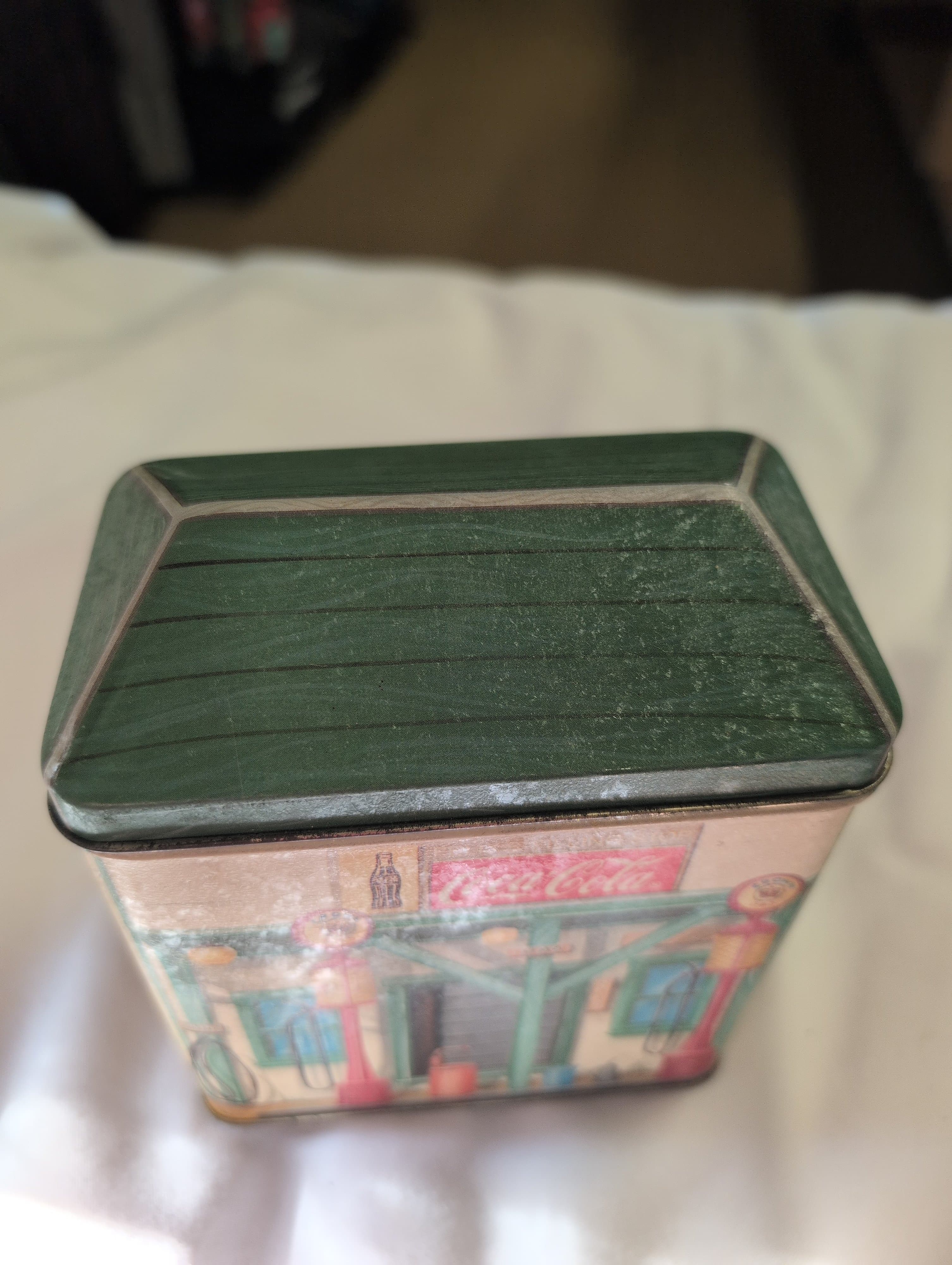 Coca-Cola Vintage Tin Box Felix's Filling Stop - Thumbnail 3