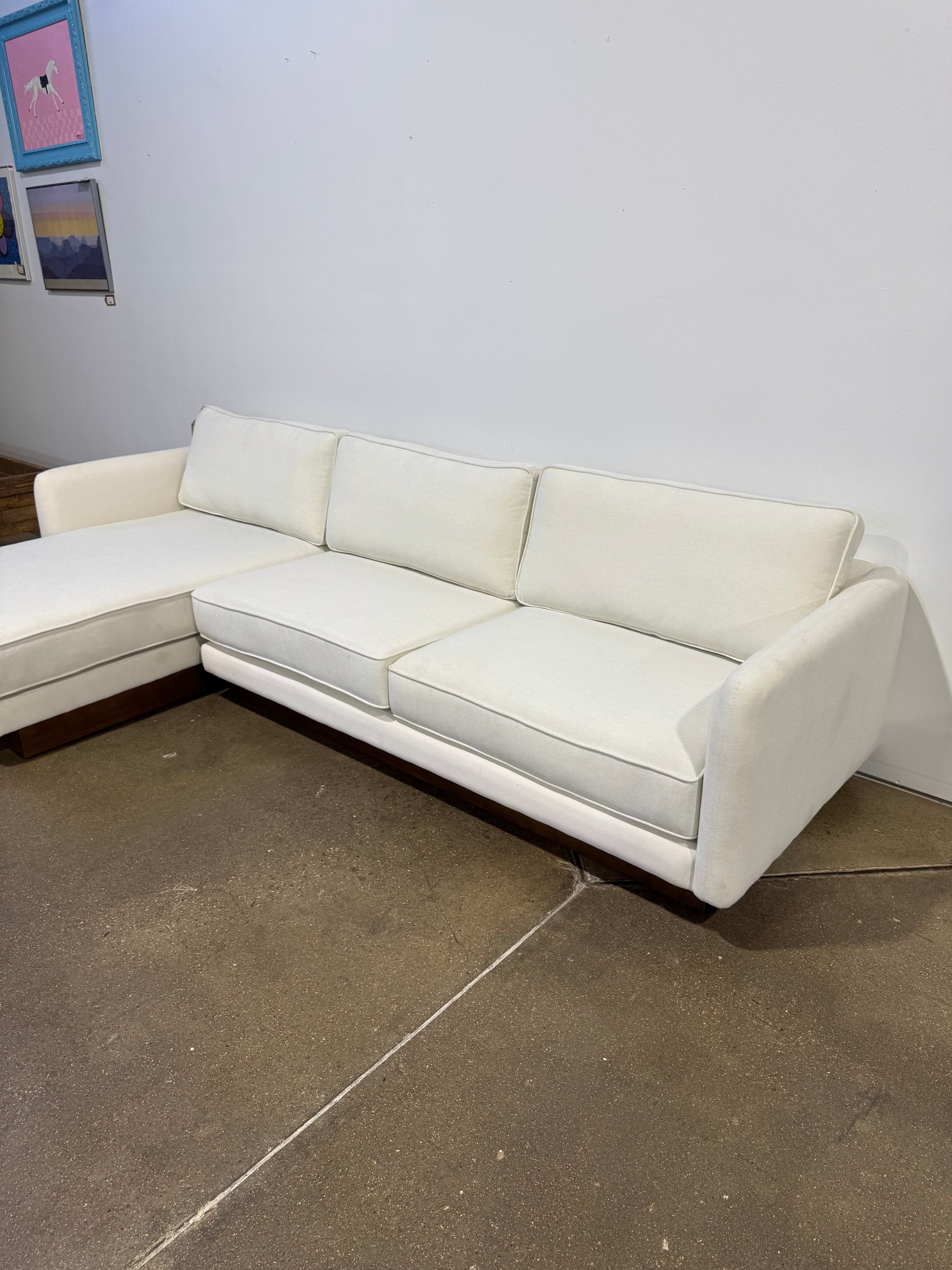 Moe's Home Collection Vernon Sectional, Left - Thumbnail 4