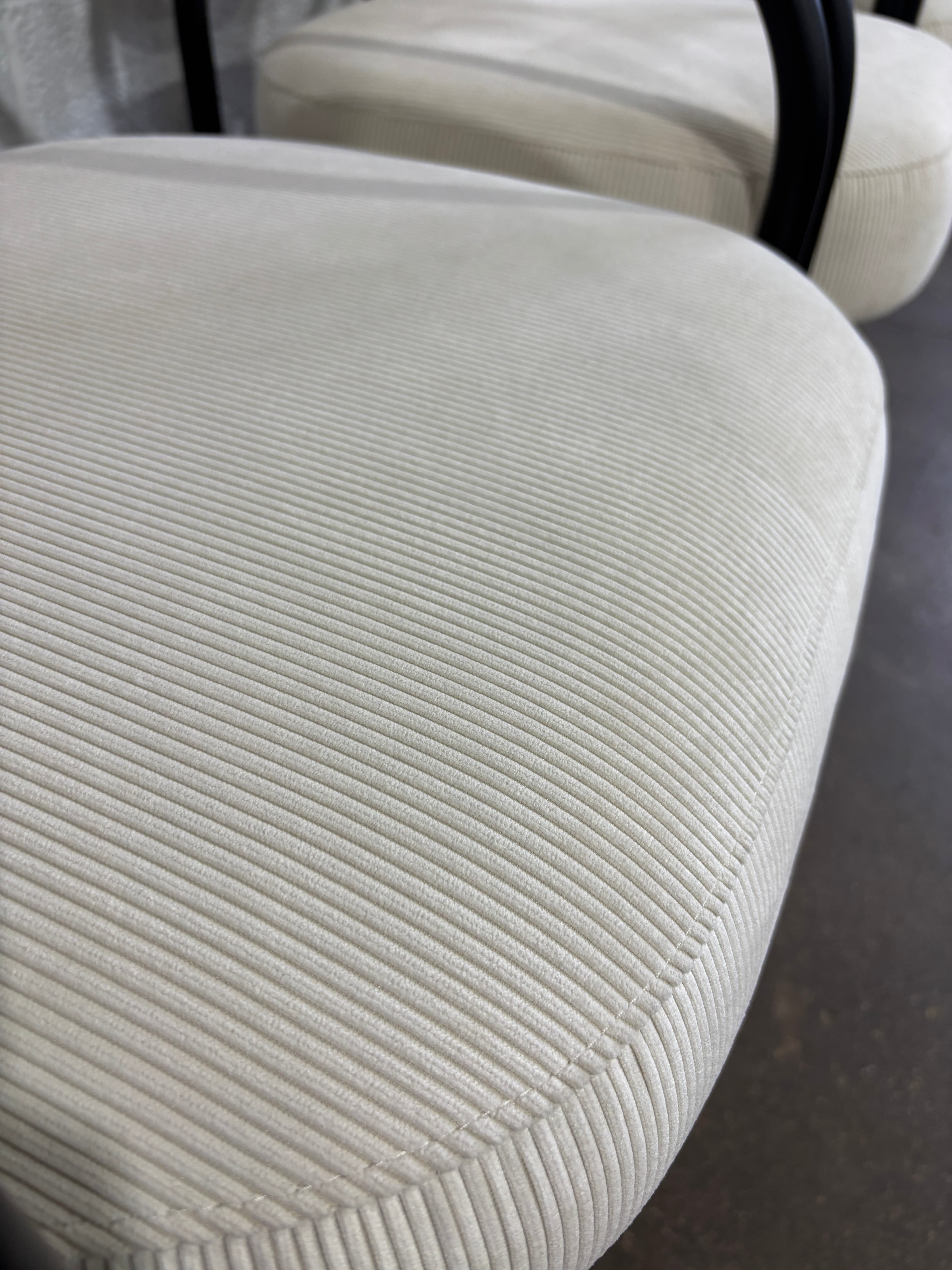 Denver Modern Arches Counter Stool - Cream - Thumbnail 4