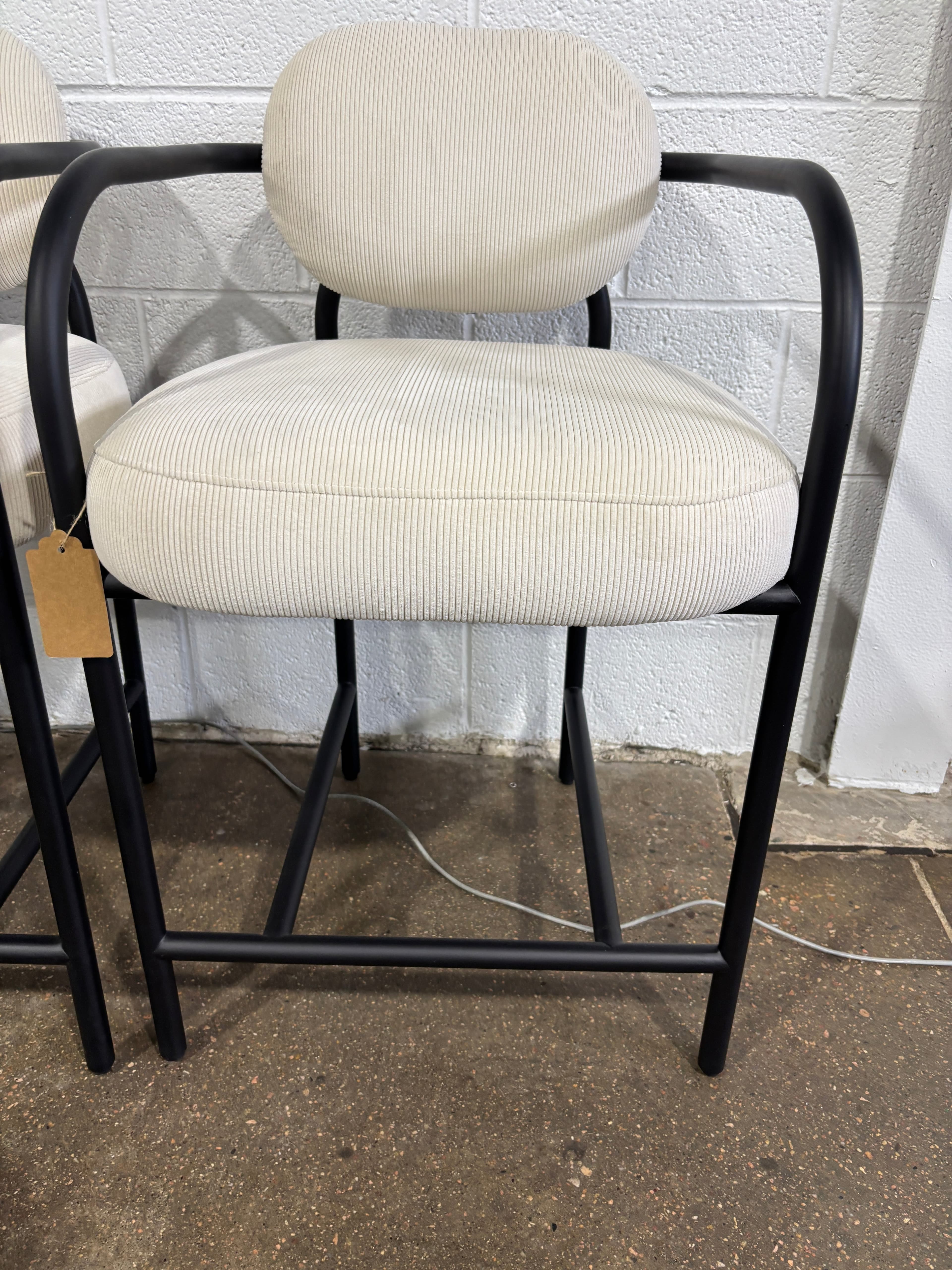 Denver Modern Arches Counter Stool - Cream - Thumbnail 7