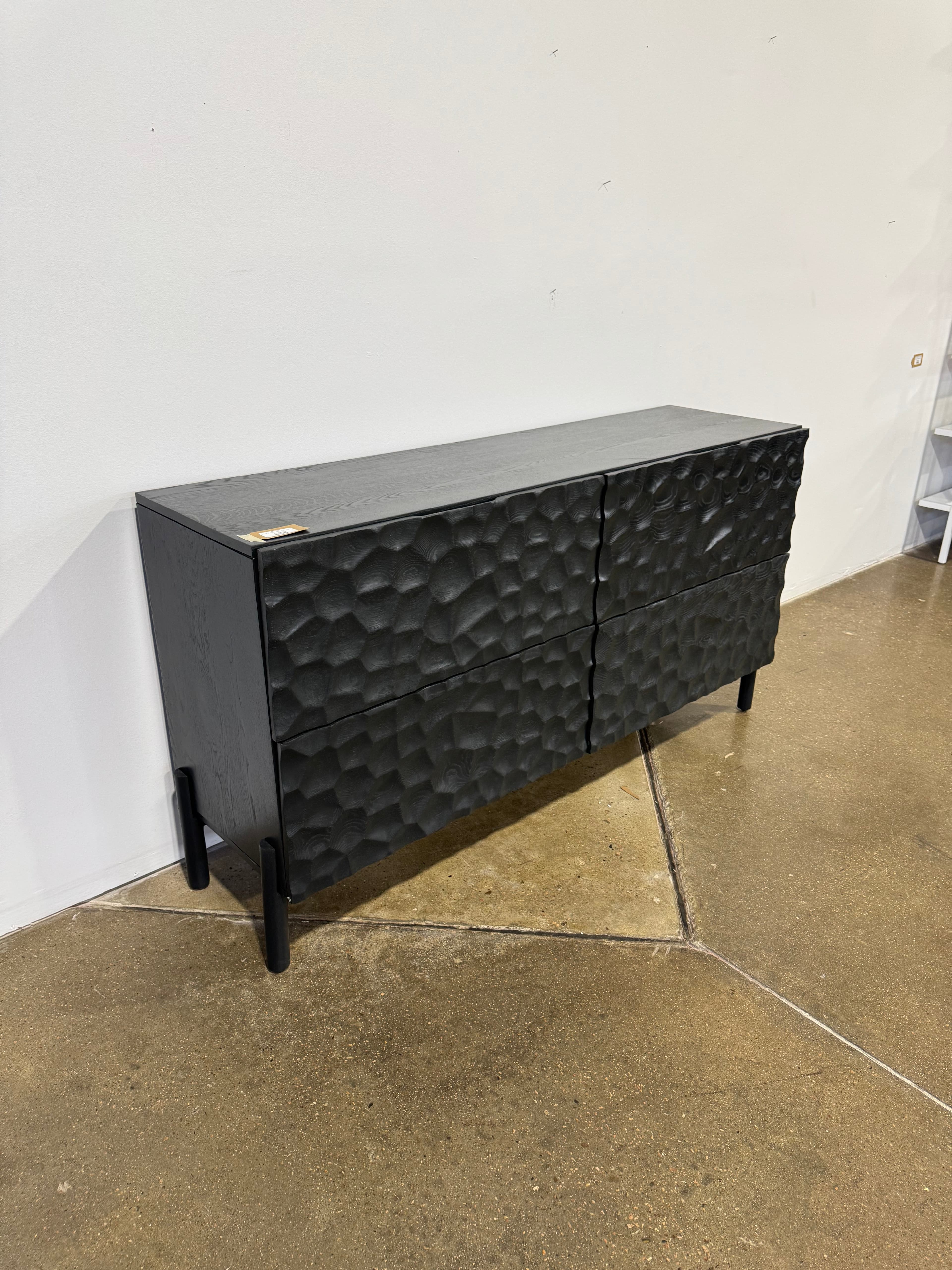 Moe's Misaki 4 Drawer Dresser Black - Thumbnail 2