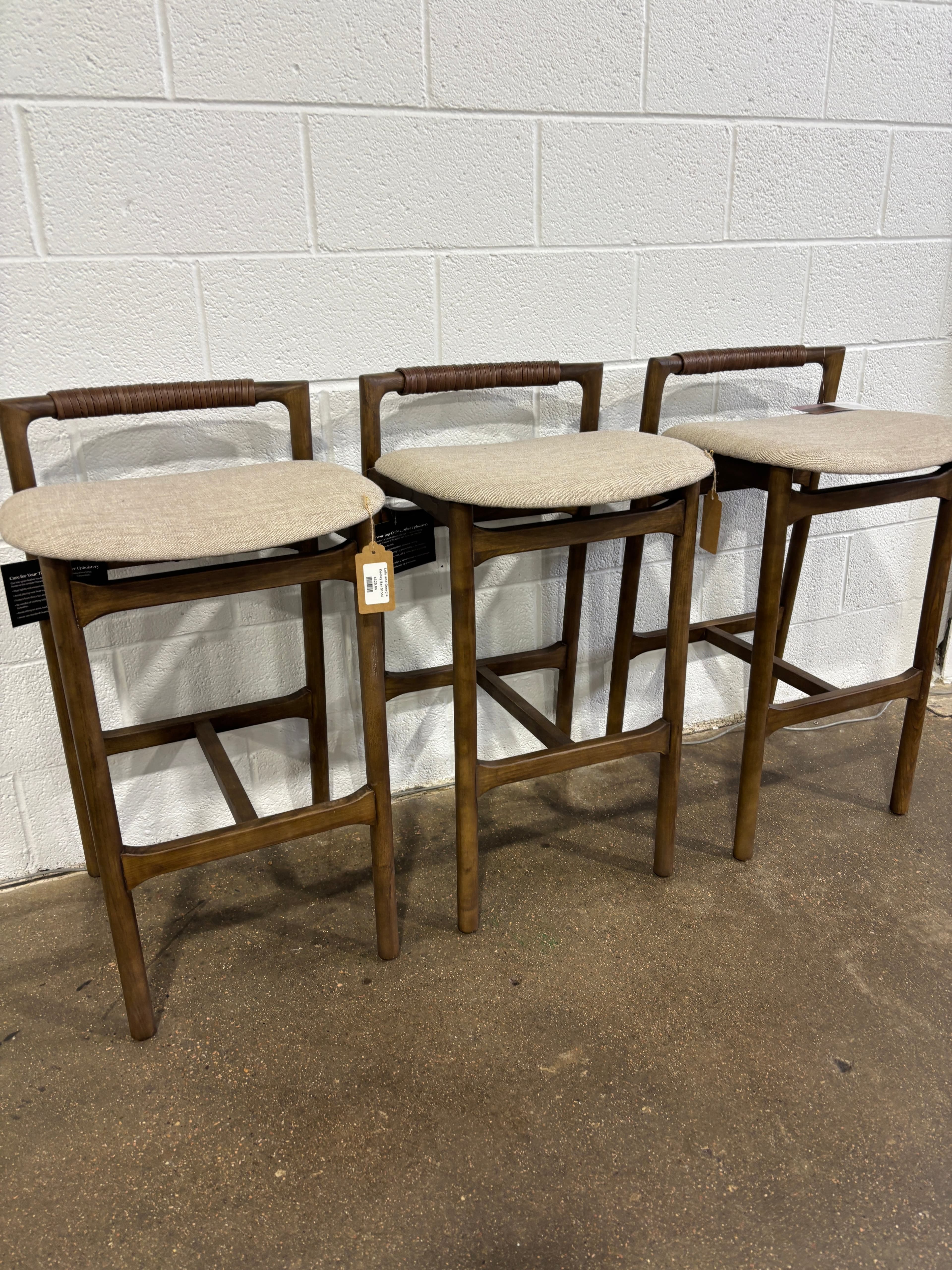Lulu and Georgia Keeley Bar Stool - Thumbnail 2