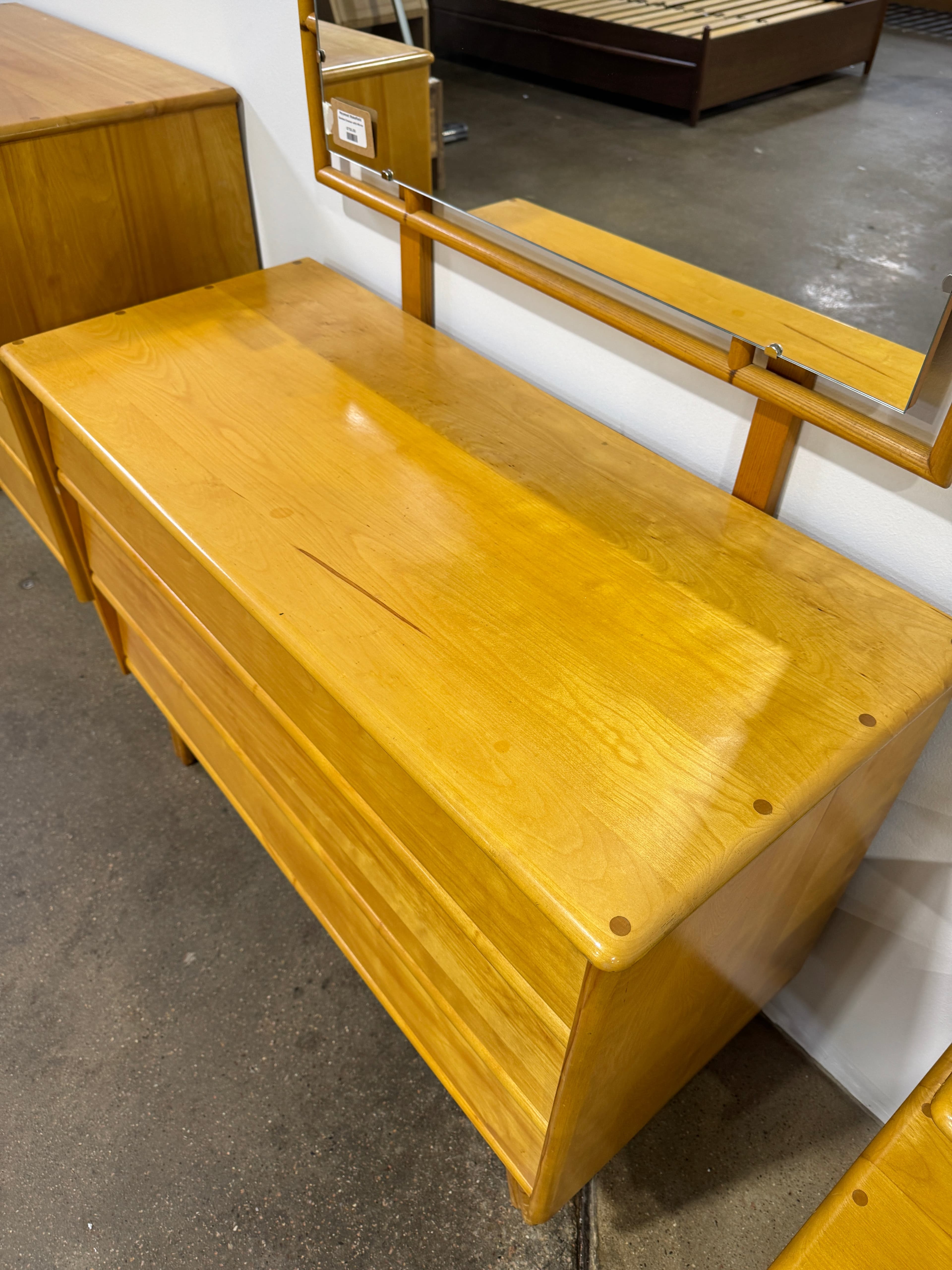 Heywood Wakefield Bamboo Dresser with Mirror - Thumbnail 4