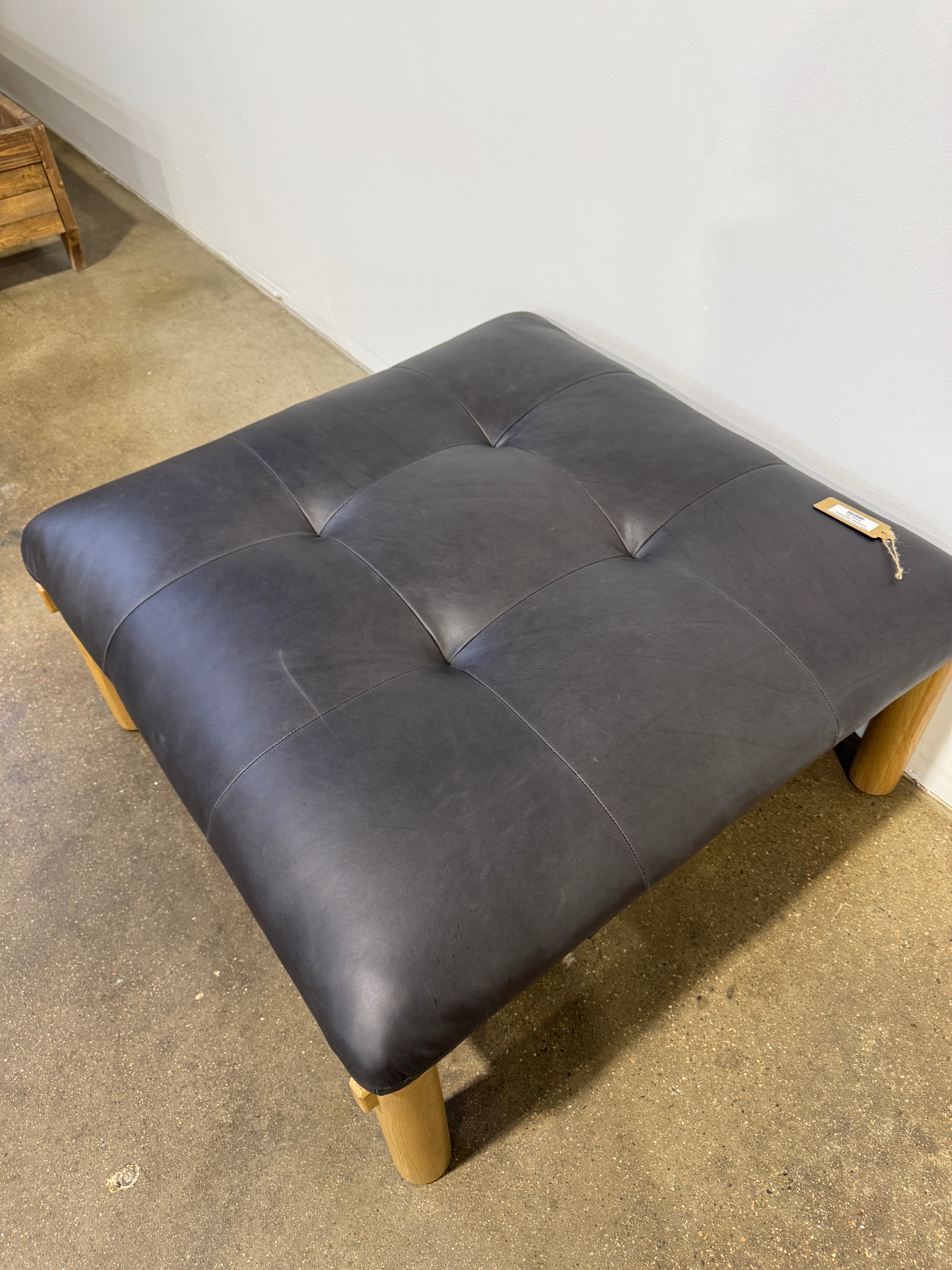 Moe's Home Collection Costello Ottoman - Thumbnail 4