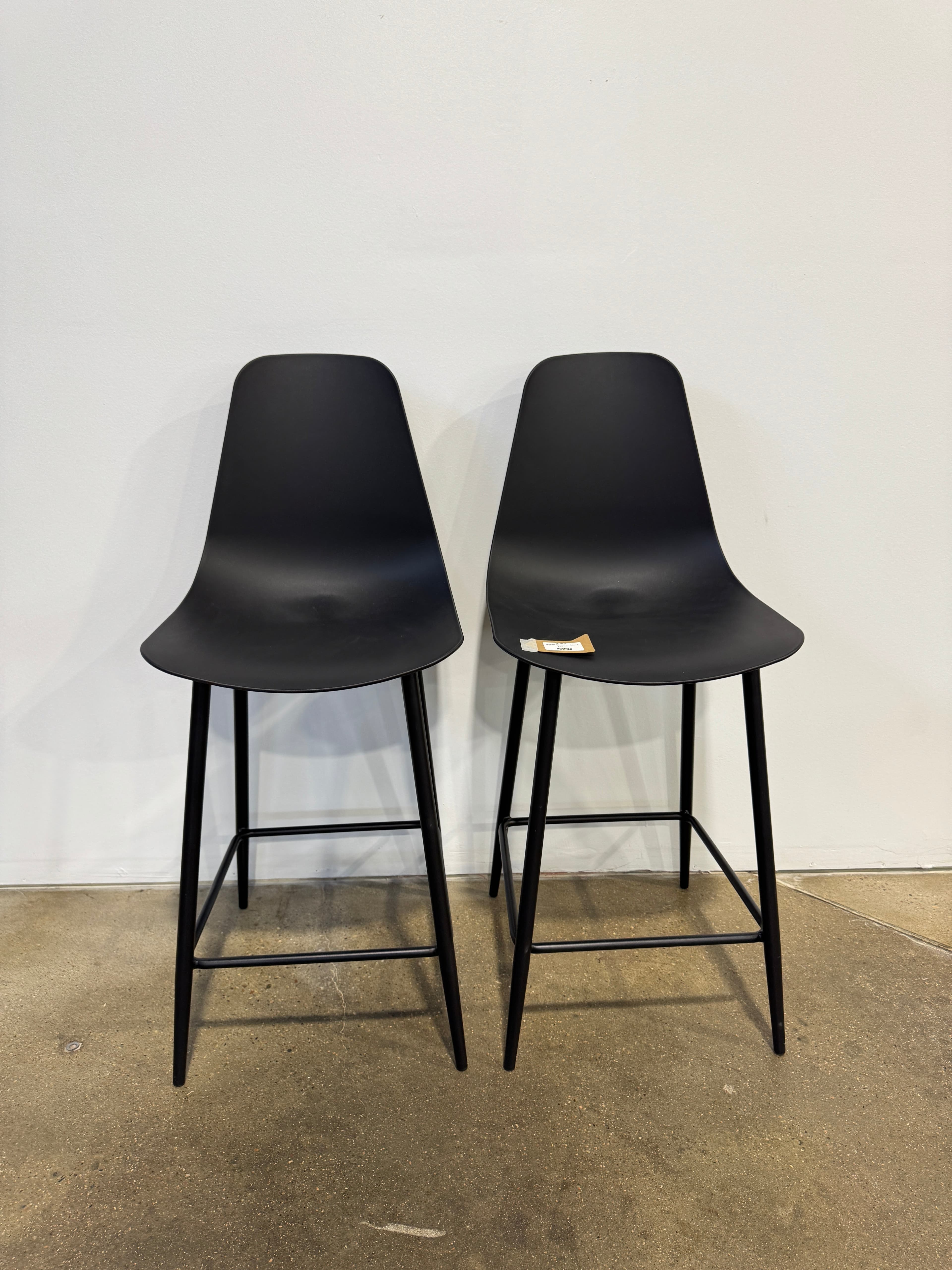 Article Svelti Bar Stool