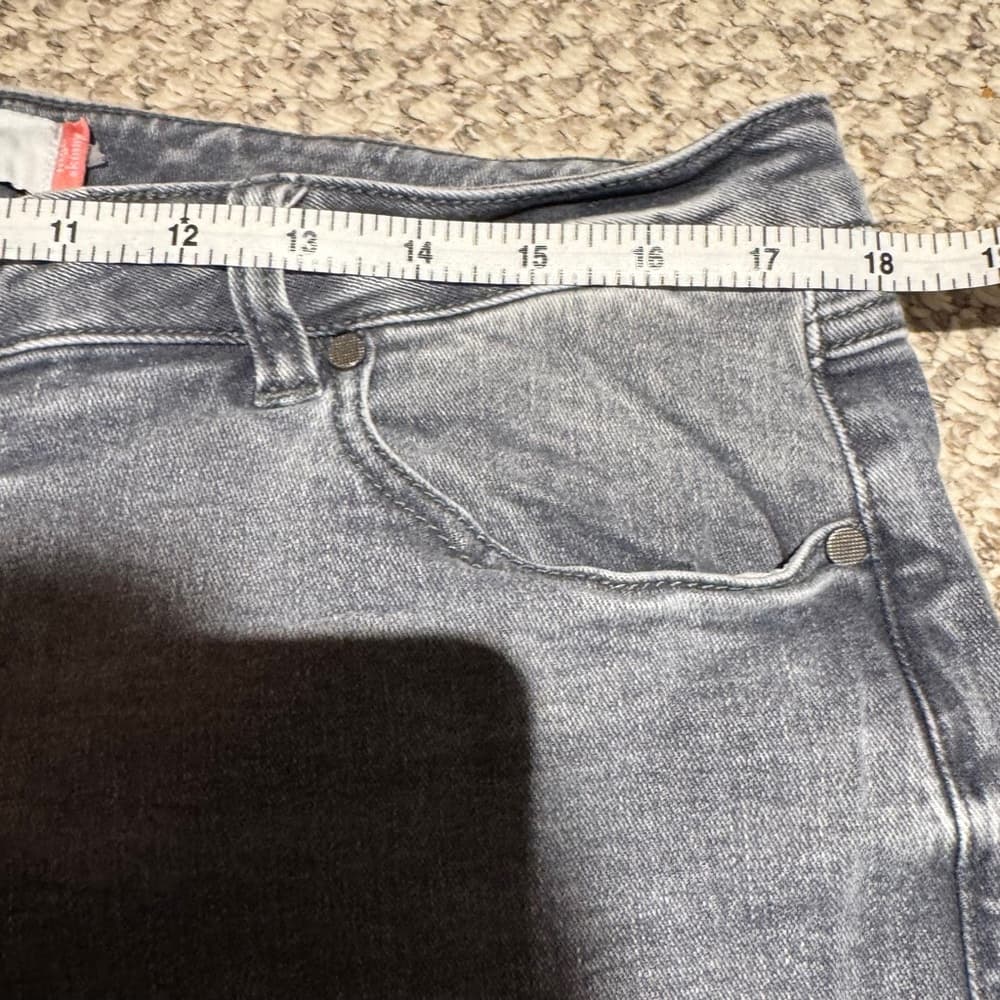 2nd pair- CAbi Medium Gray Skinny Jeans with Distressing - Thumbnail 6