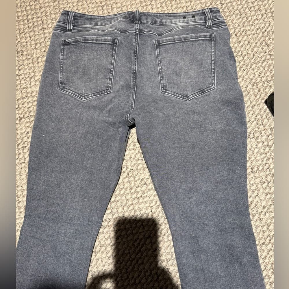 2nd pair- CAbi Medium Gray Skinny Jeans with Distressing - Thumbnail 3