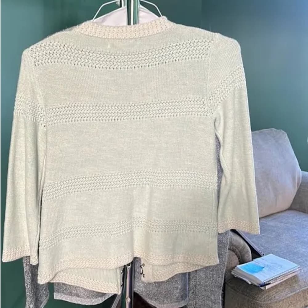 GUC Cabi Society Sweater Cardigan #203 - Thumbnail 4