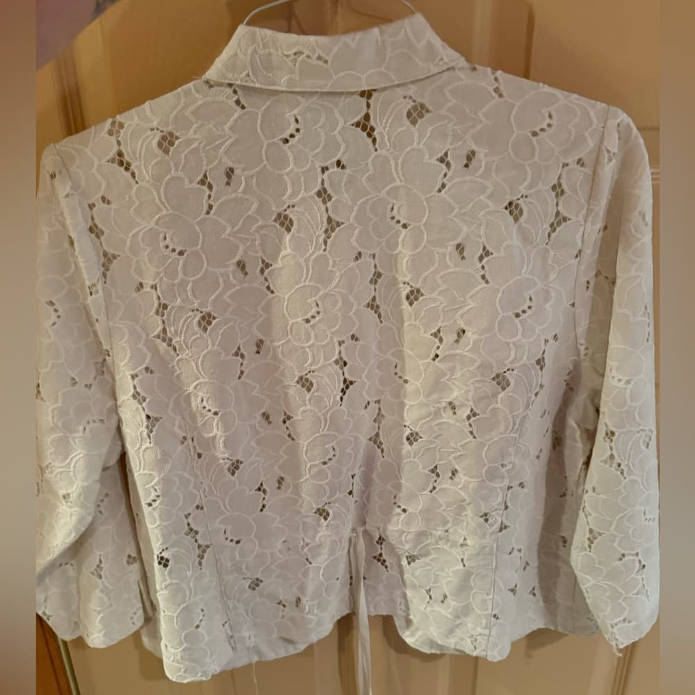 Cabi Ivory Floral Lace Portrait Jacket - Thumbnail 4
