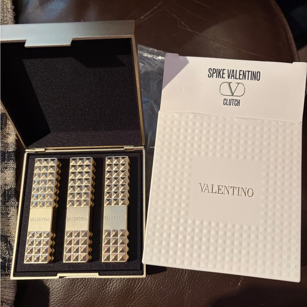Spike Valentino Buttery Matte Refillable Lipstick Trio ($150 Value) - Thumbnail 4