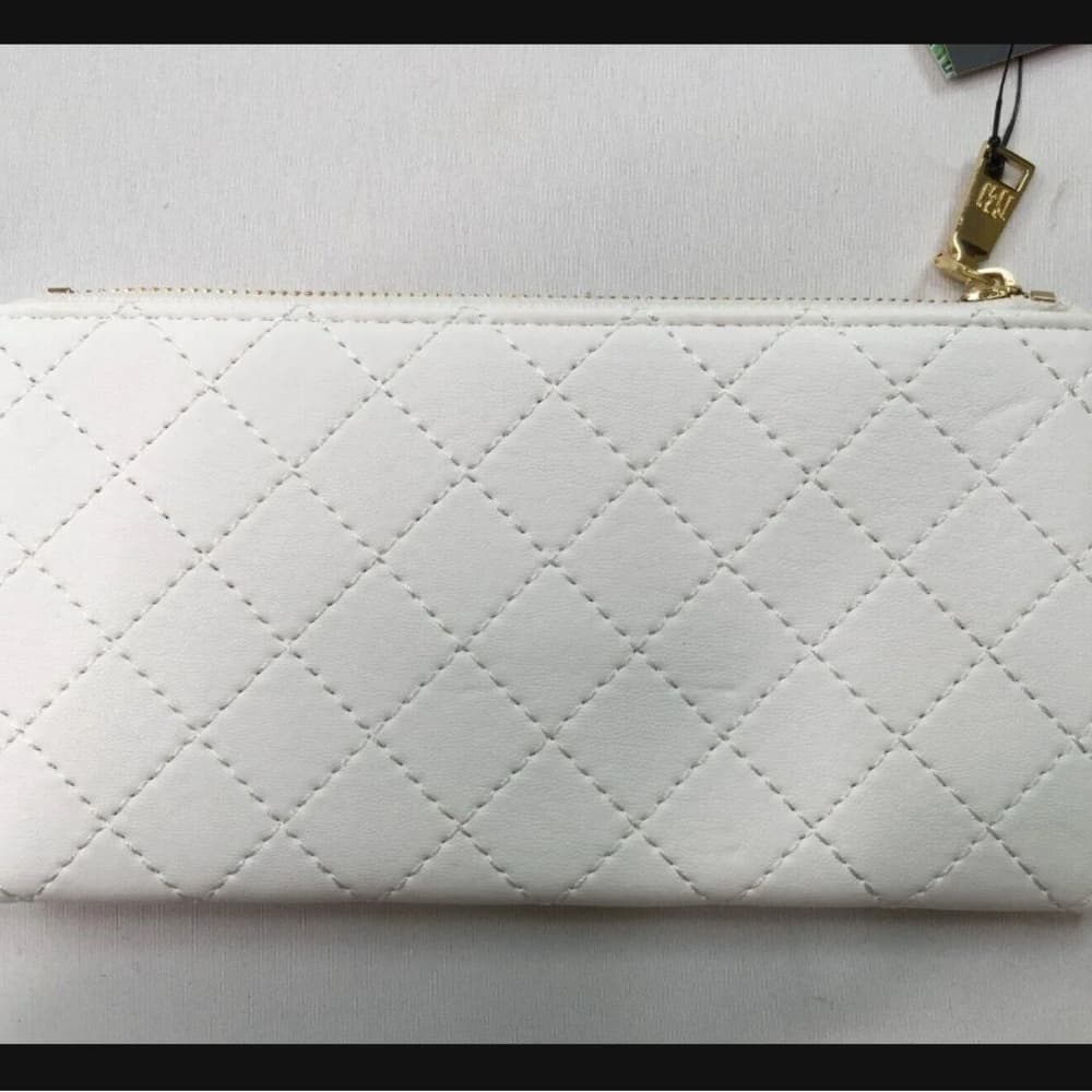 White Quilted Wallet with Gold Accents - Thumbnail 2