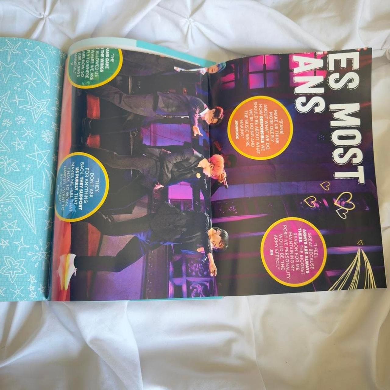 magazine - Thumbnail 3