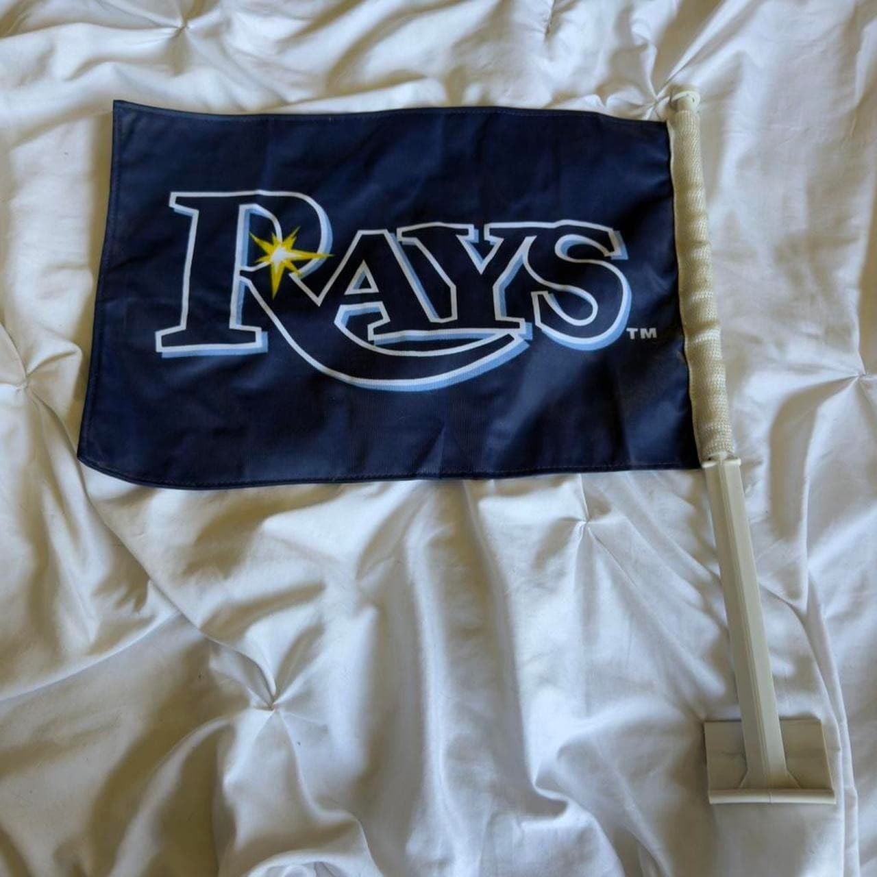 flag - Thumbnail 2