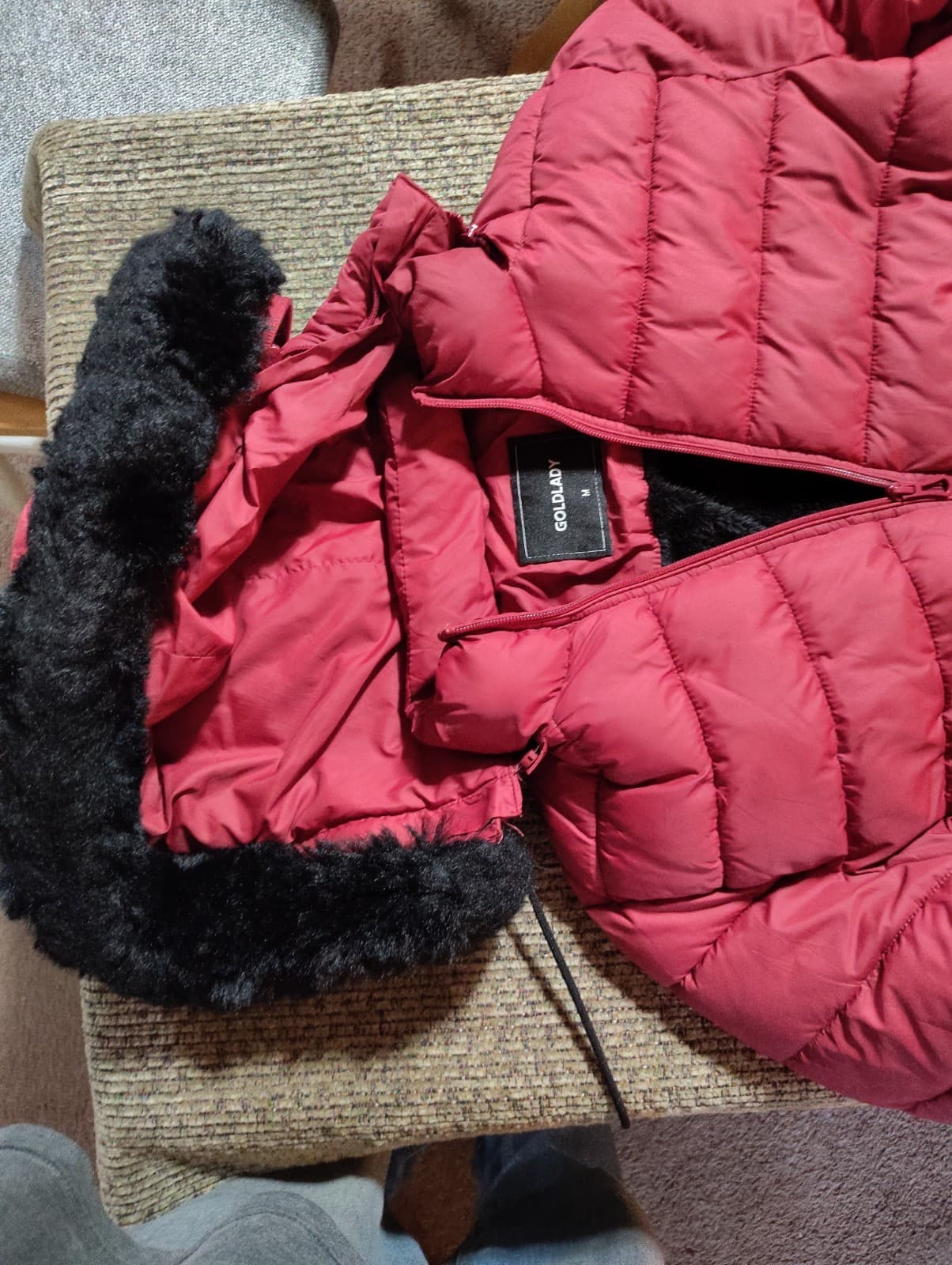 GoldLady Long Puffer Jacket -M- RED With Detachable Faux Fur Hood - Thumbnail 6