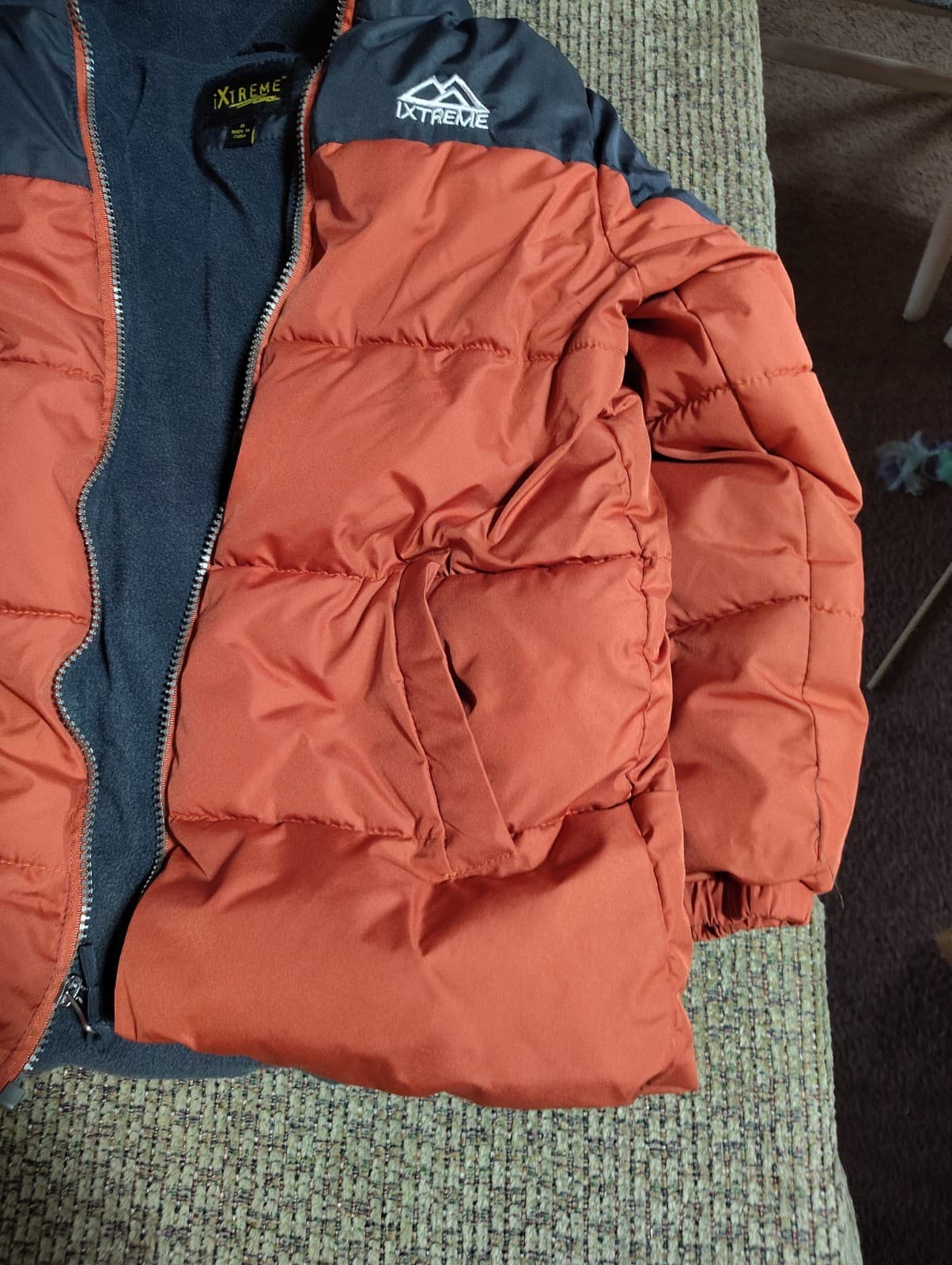 Ixtreme youth puffer jacket size 8 Orange & black winter coat hooded - Thumbnail 3
