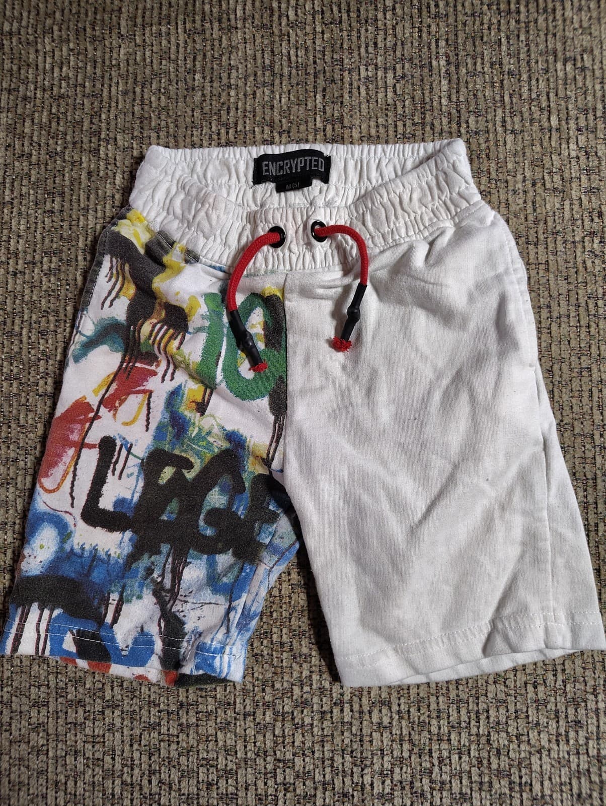 Encrypted Boys Size 5 Graffiti Shorts White Pockets Drawstring Waist Colorful