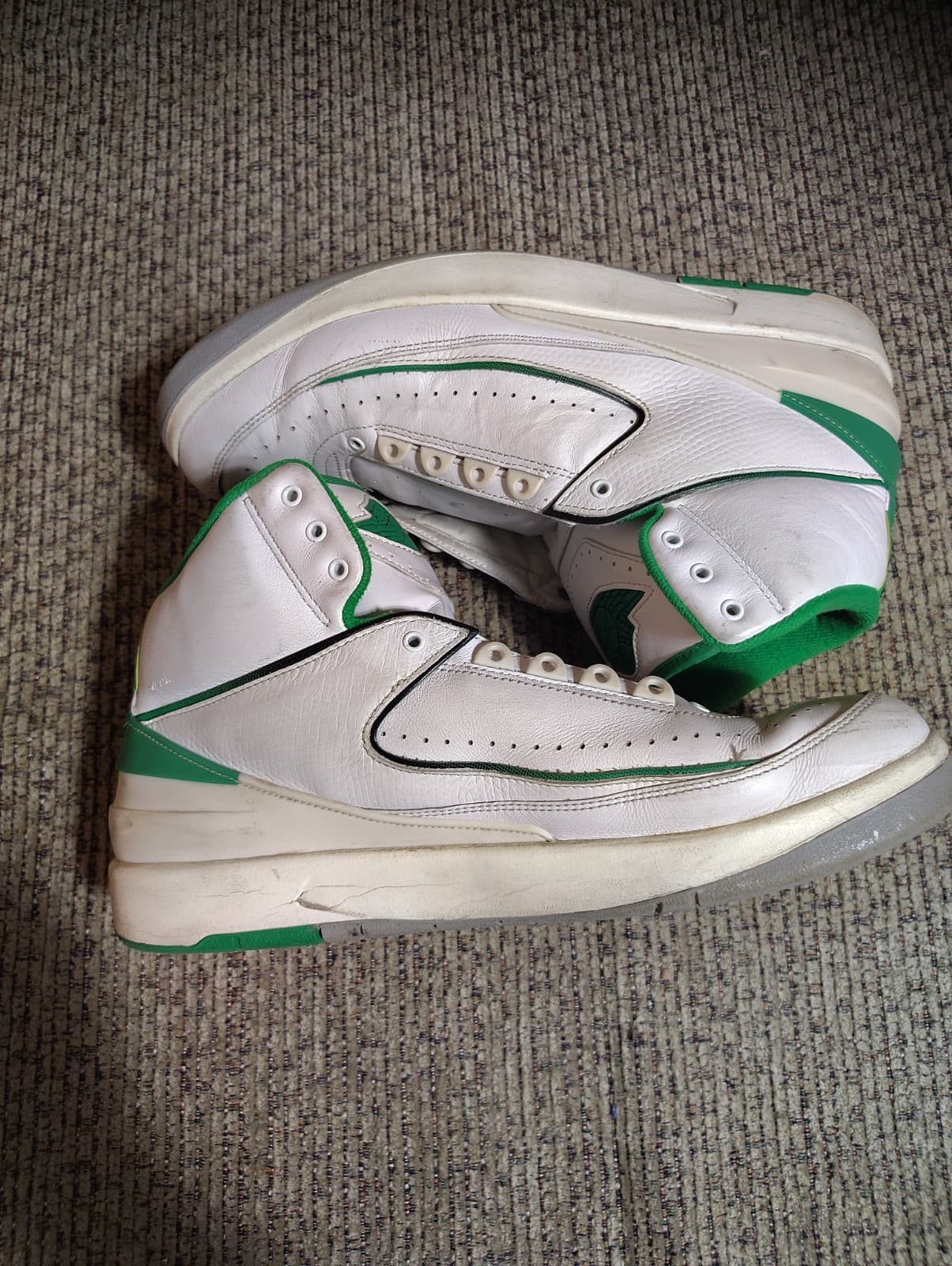 Air Jordan 2 Retro Lucky Green Size 12 Mens With Bucks