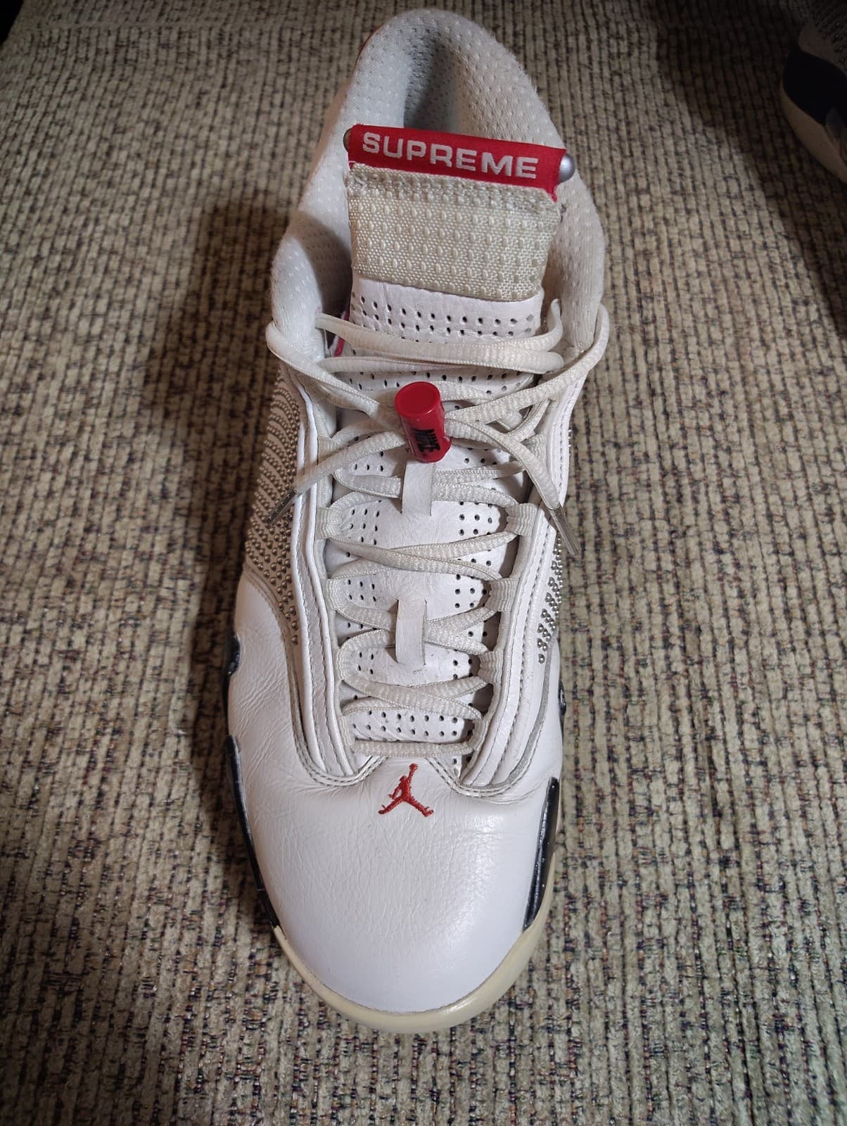 Size 12 - Supreme x Air Jordan 14 Retro White Studded No Box - Thumbnail 4