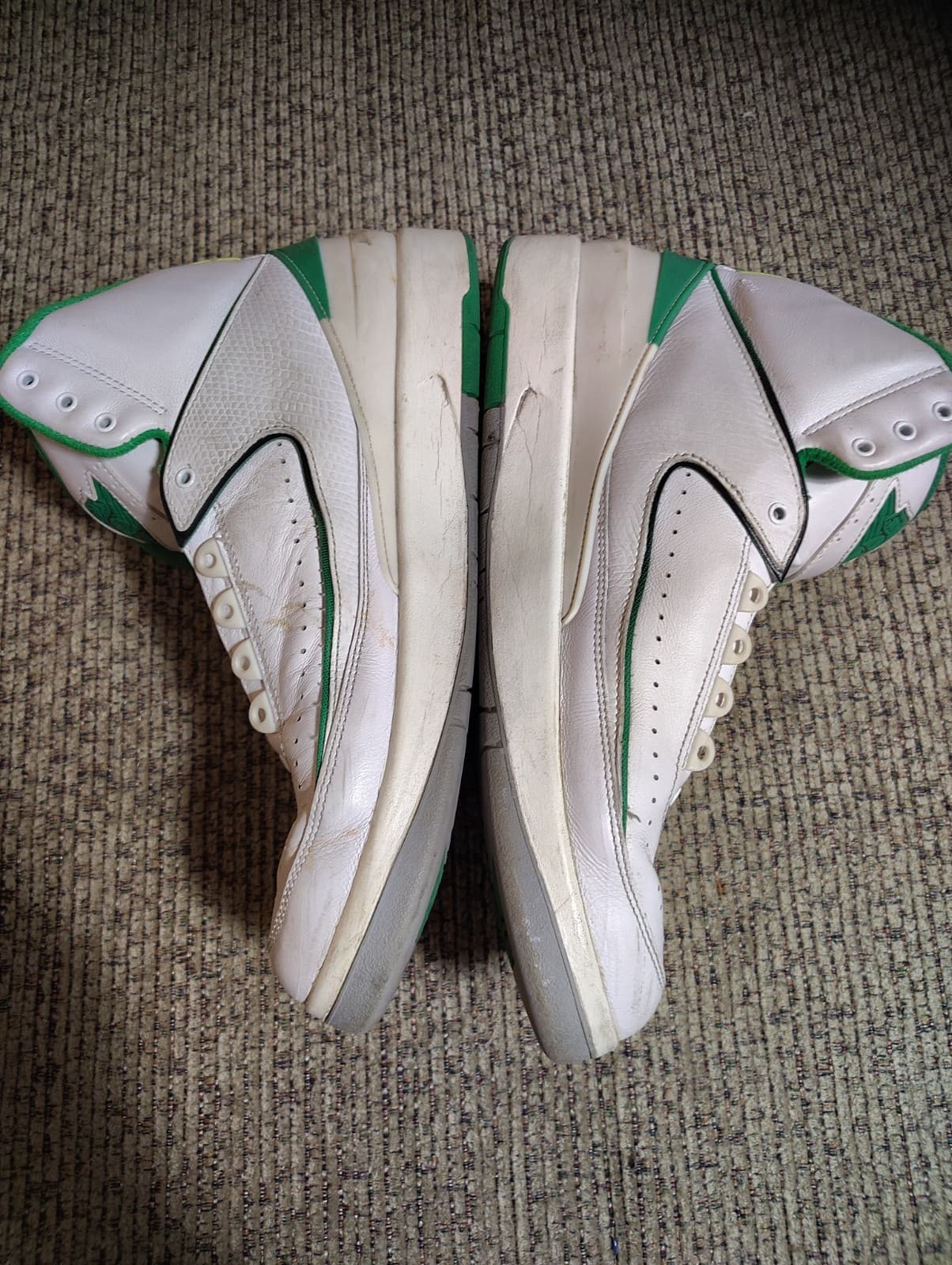 Air Jordan 2 Retro Lucky Green Size 12 Mens With Bucks - Thumbnail 5