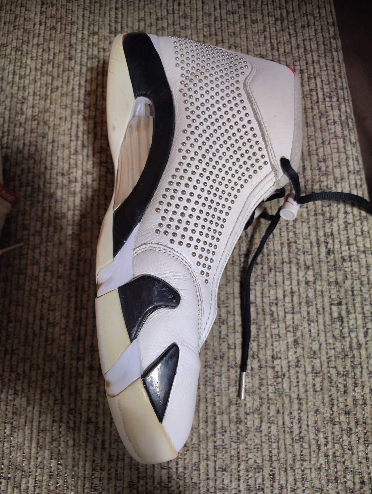 Size 12 - Supreme x Air Jordan 14 Retro White Studded No Box - Thumbnail 9