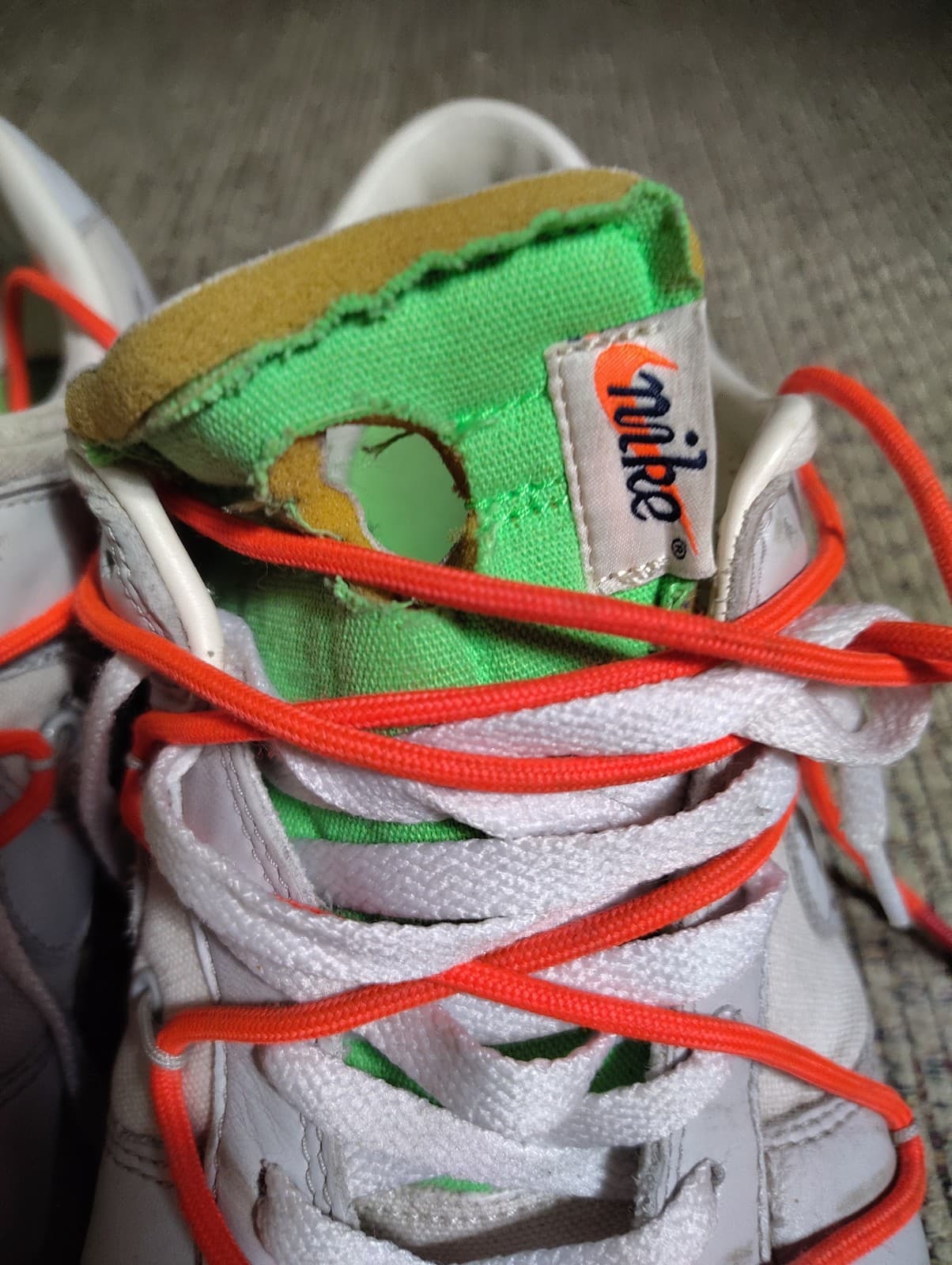 Nike Dunk Low Off-White Lot 06/50 Leather Sneakers WhiteGrayRed DM1602-110 W/Box - Thumbnail 5