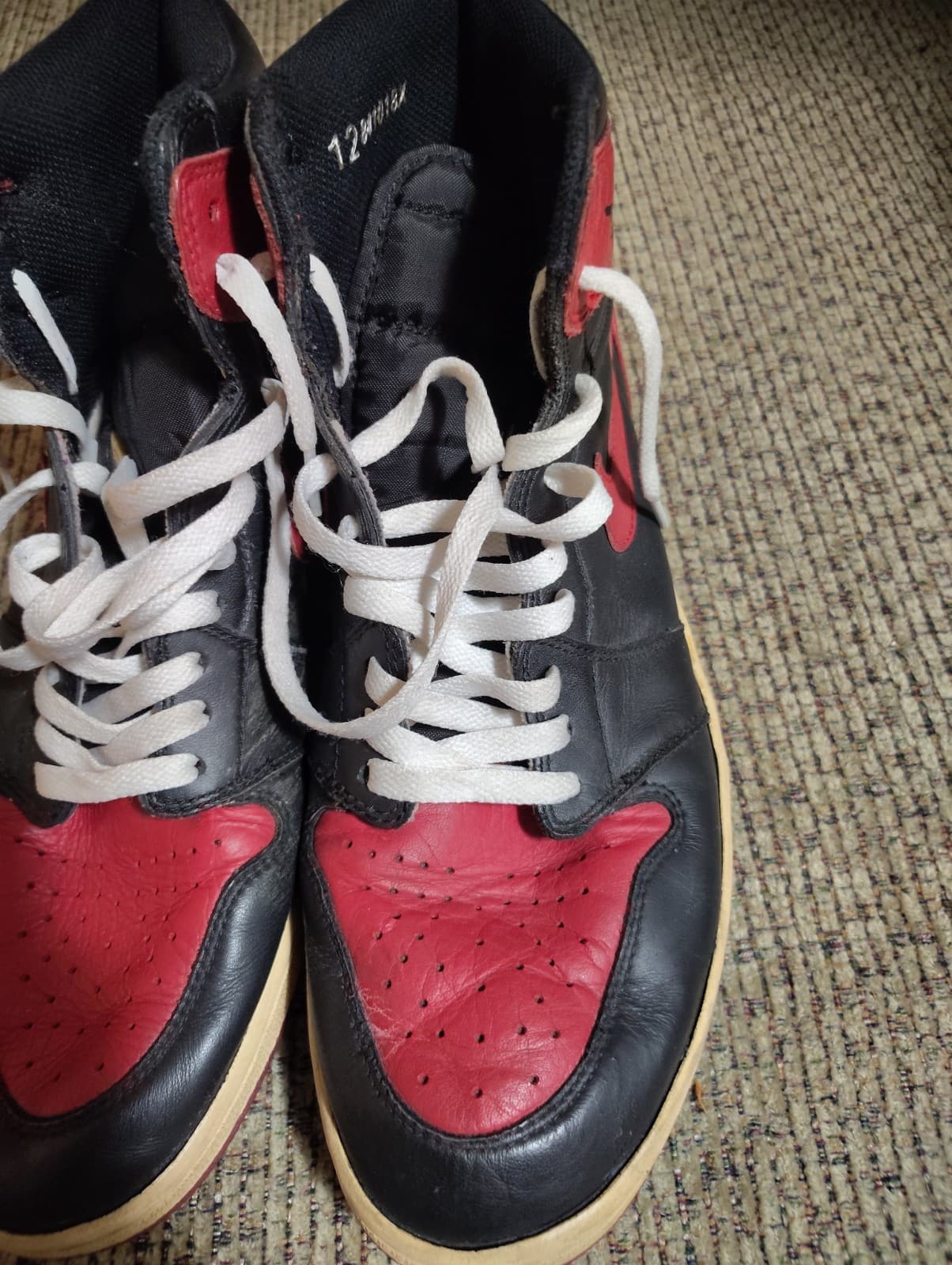 Jordan 1 Retro 2001 Bred Size 12 - Thumbnail 4