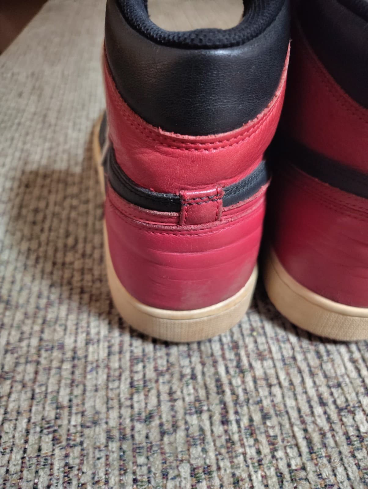 Jordan 1 Retro 2001 Bred Size 12 - Thumbnail 14
