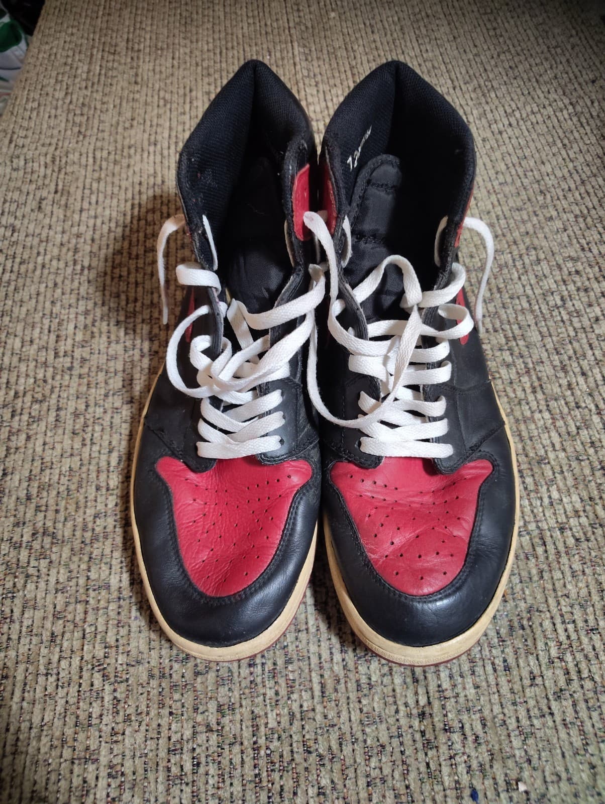 Jordan 1 Retro 2001 Bred Size 12 - Thumbnail 2