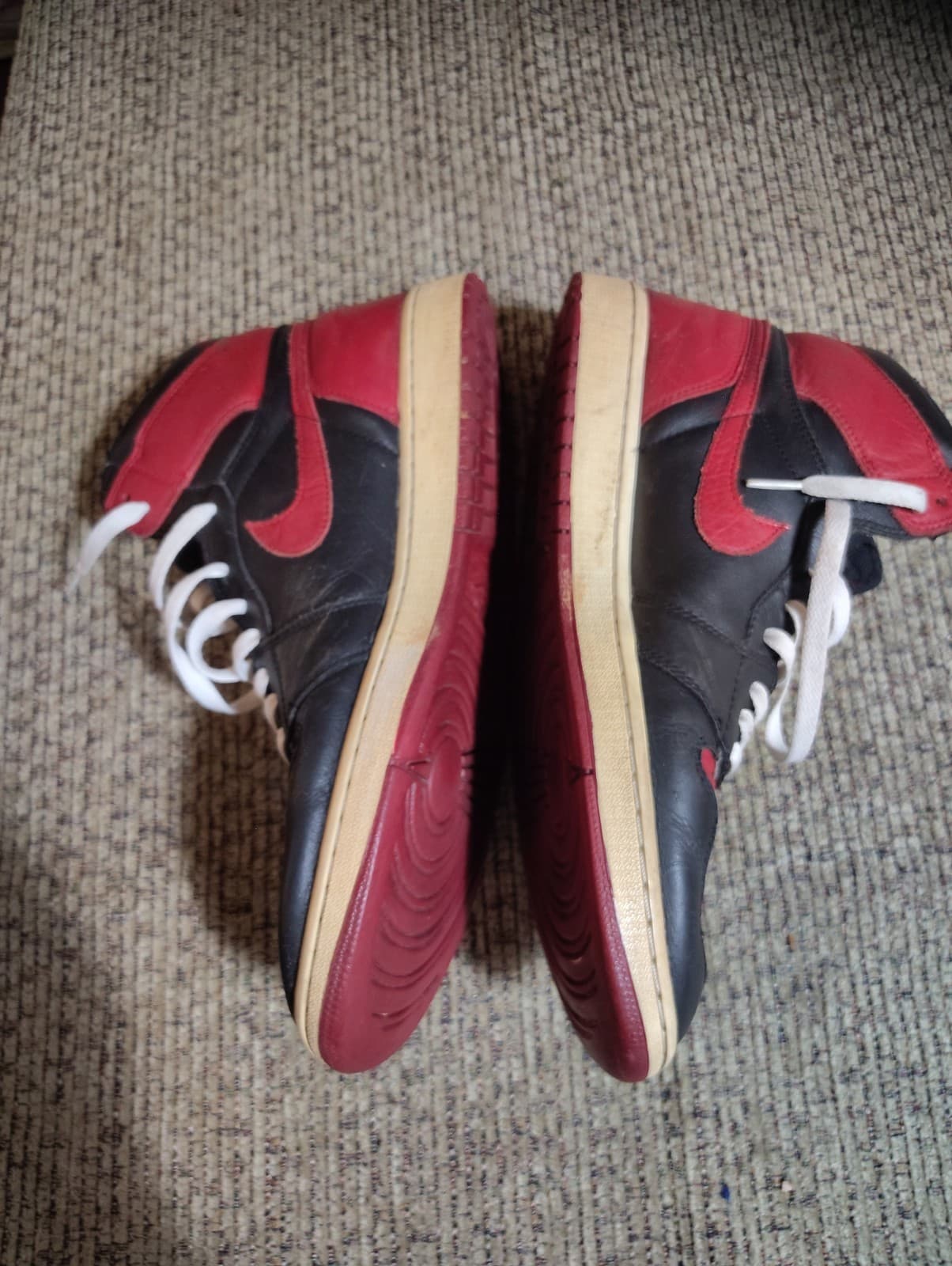 Jordan 1 Retro 2001 Bred Size 12 - Thumbnail 7