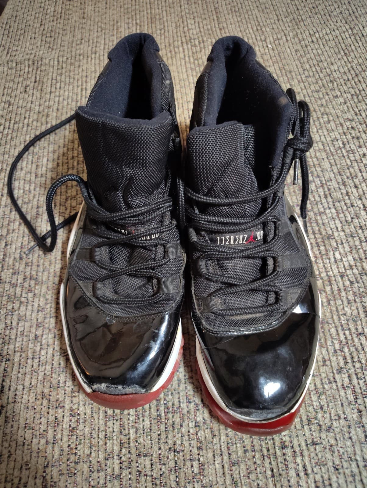 Size 12 Jordan 11 Bred 2012 No Box, Damaged - Thumbnail 4