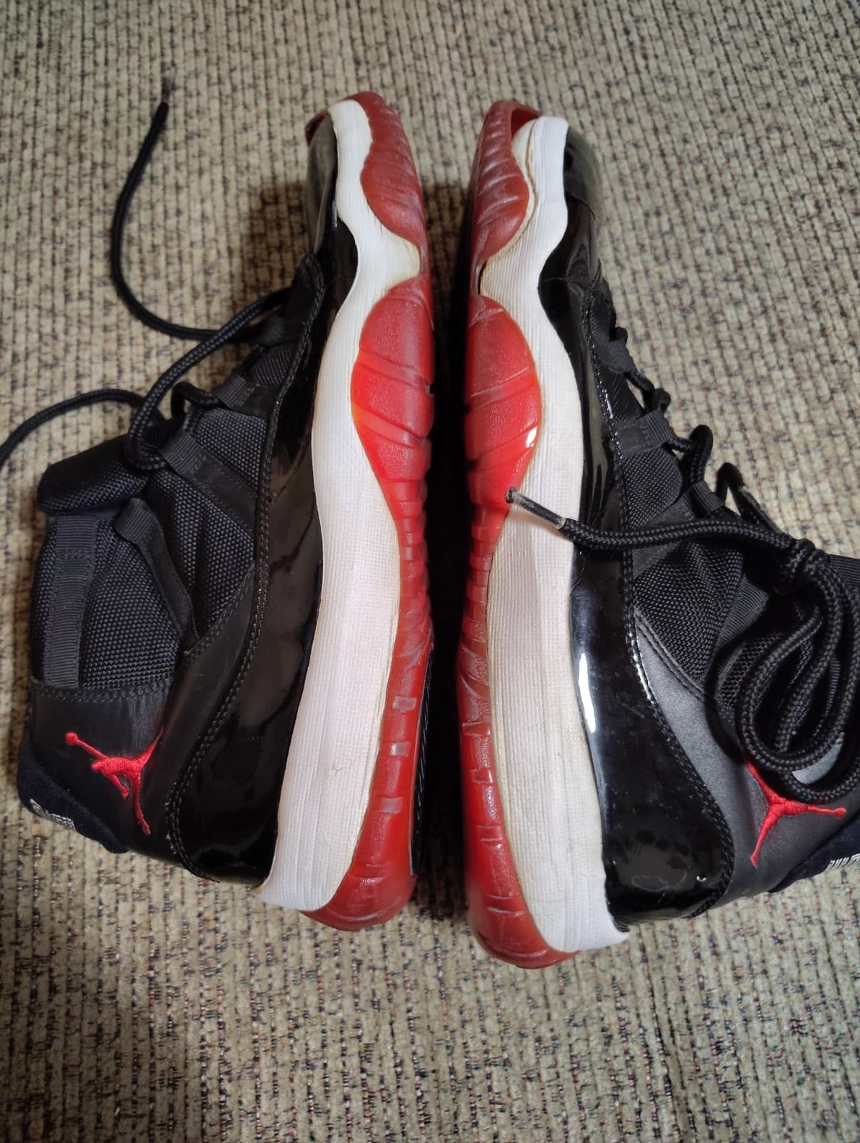 Size 12 Jordan 11 Bred 2012 No Box, Damaged - Thumbnail 9