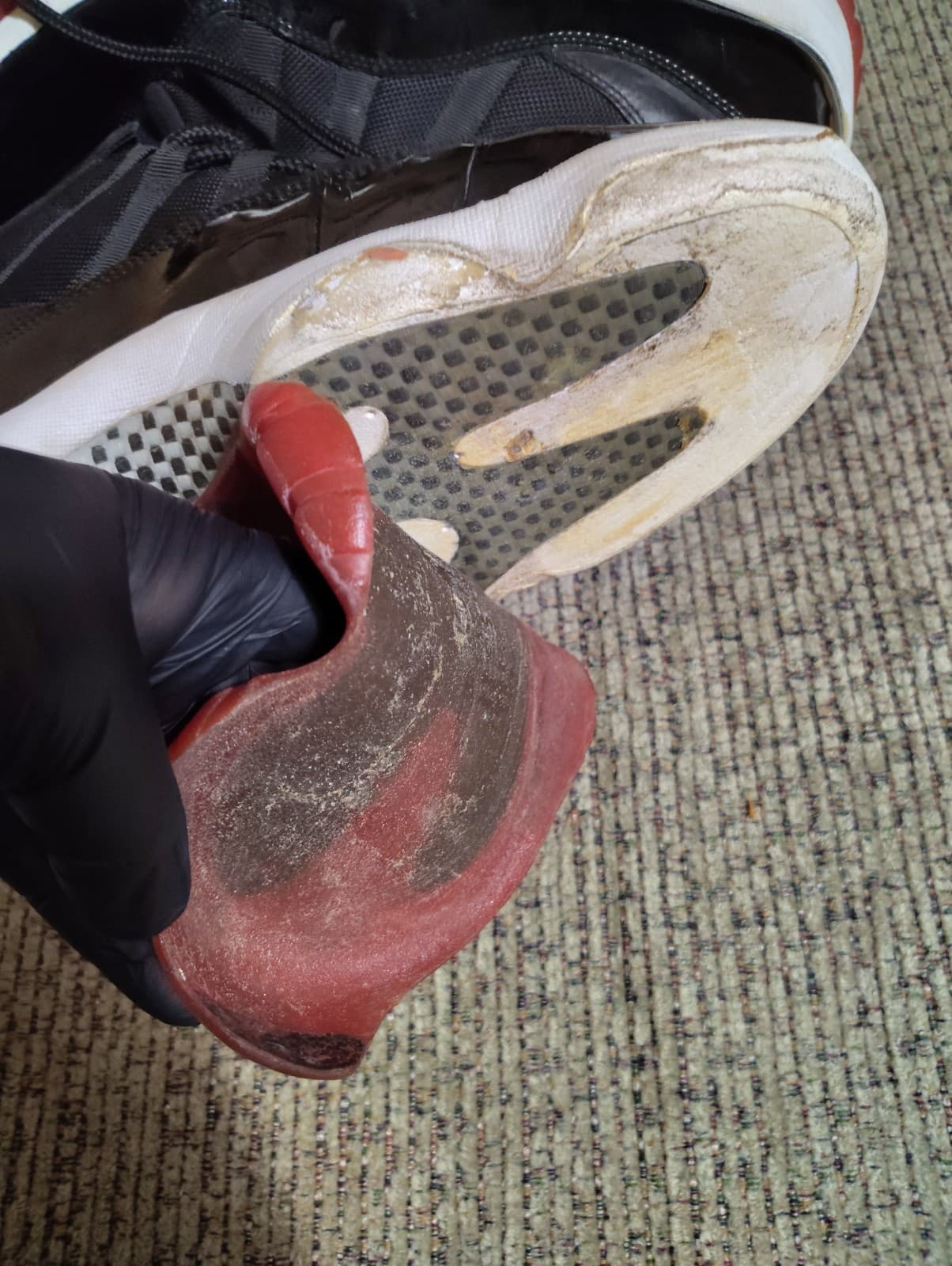 Size 12 Jordan 11 Bred 2012 No Box, Damaged - Thumbnail 2
