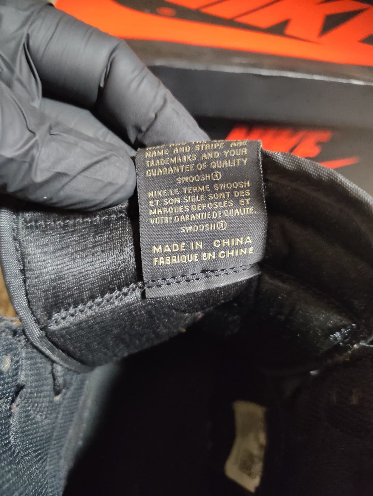 Size 12 - Jordan 1 Patent Black Metallic Gold 2020 With Box - Thumbnail 7