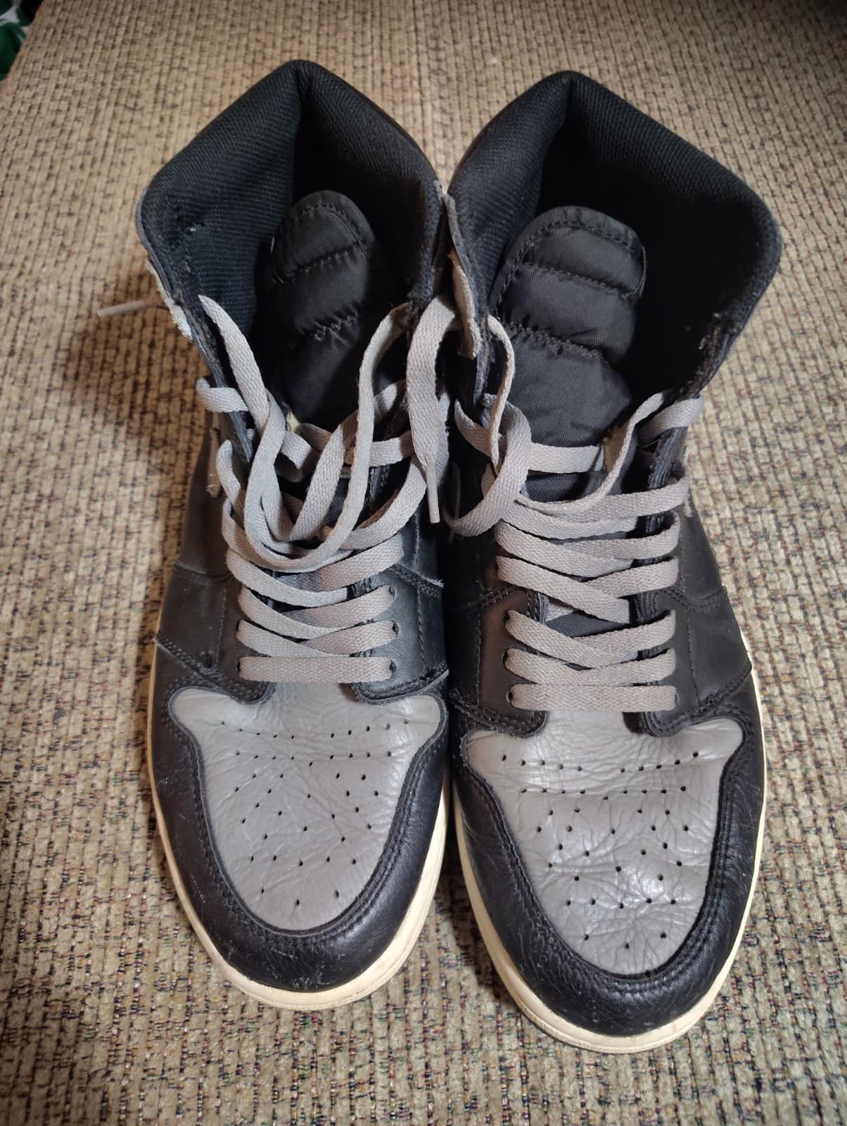 Nike Air Jordan High-Top Sneakers Black/Grey Size 12 - Thumbnail 2