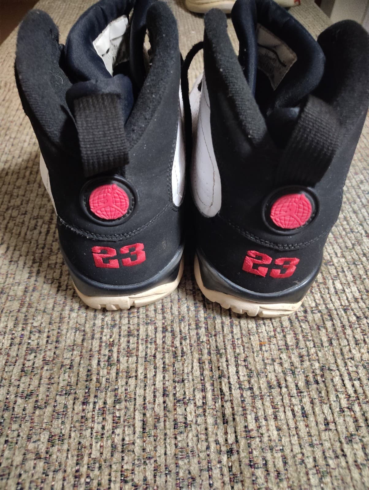 Jordan Air Jordan 9 Retro (GS) White/Black High Top Sneaker Boys Size 7Y - Thumbnail 11