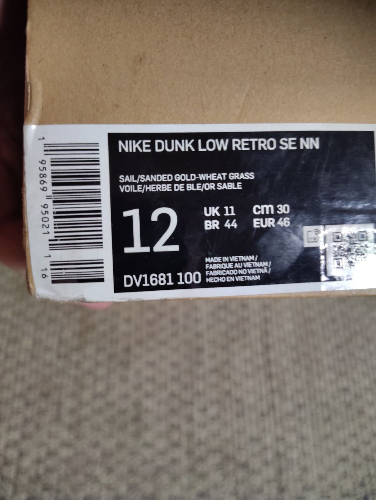 Nike Dunk Sun Club Shark Fin Wheat Grass Orange Size 12 With Box - Thumbnail 10
