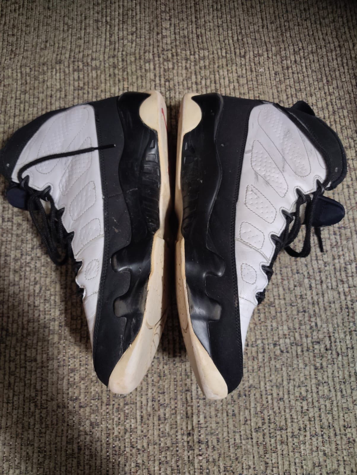 Jordan Air Jordan 9 Retro (GS) White/Black High Top Sneaker Boys Size 7Y - Thumbnail 5