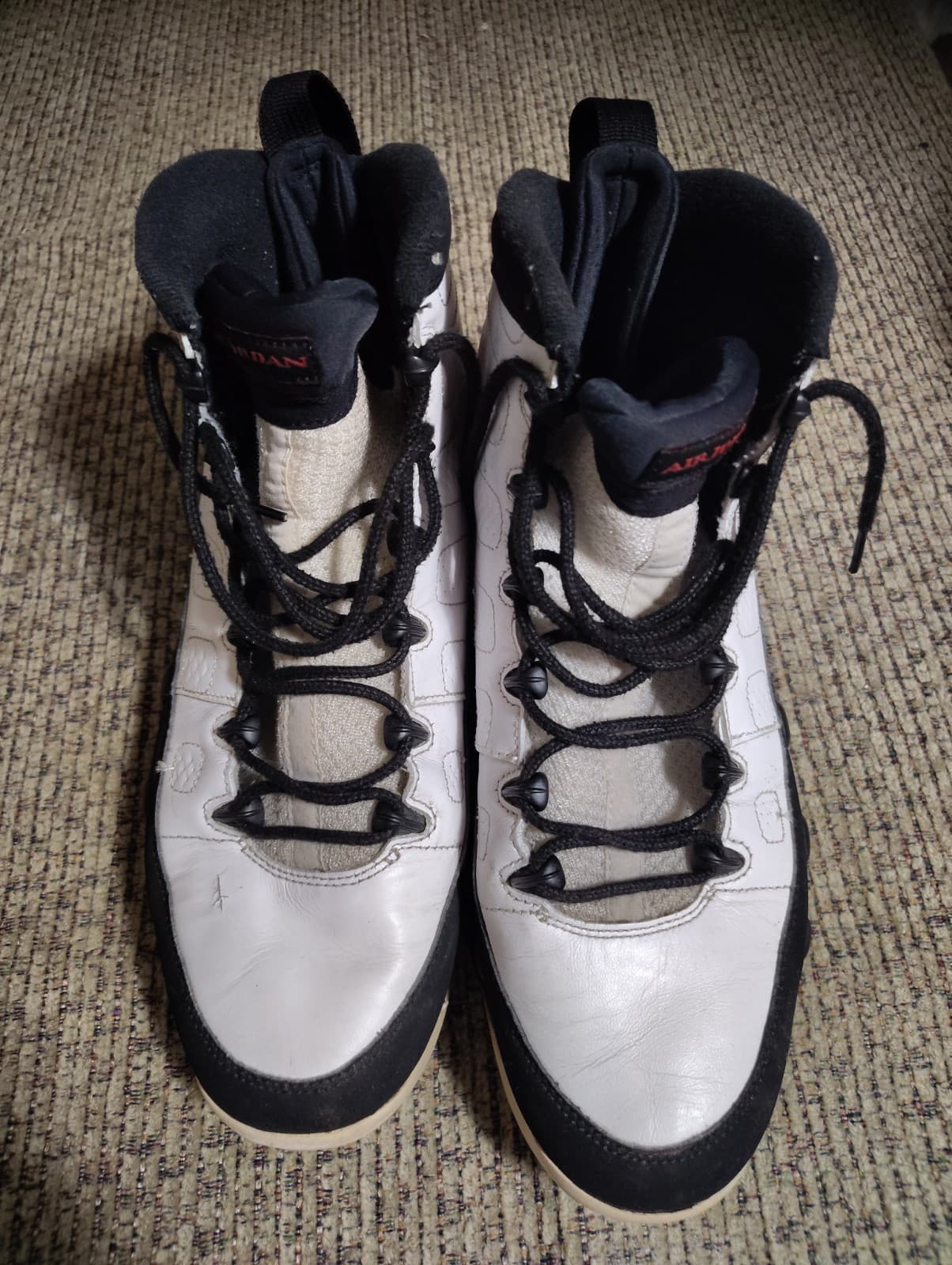 Jordan Air Jordan 9 Retro (GS) White/Black High Top Sneaker Boys Size 7Y - Thumbnail 2
