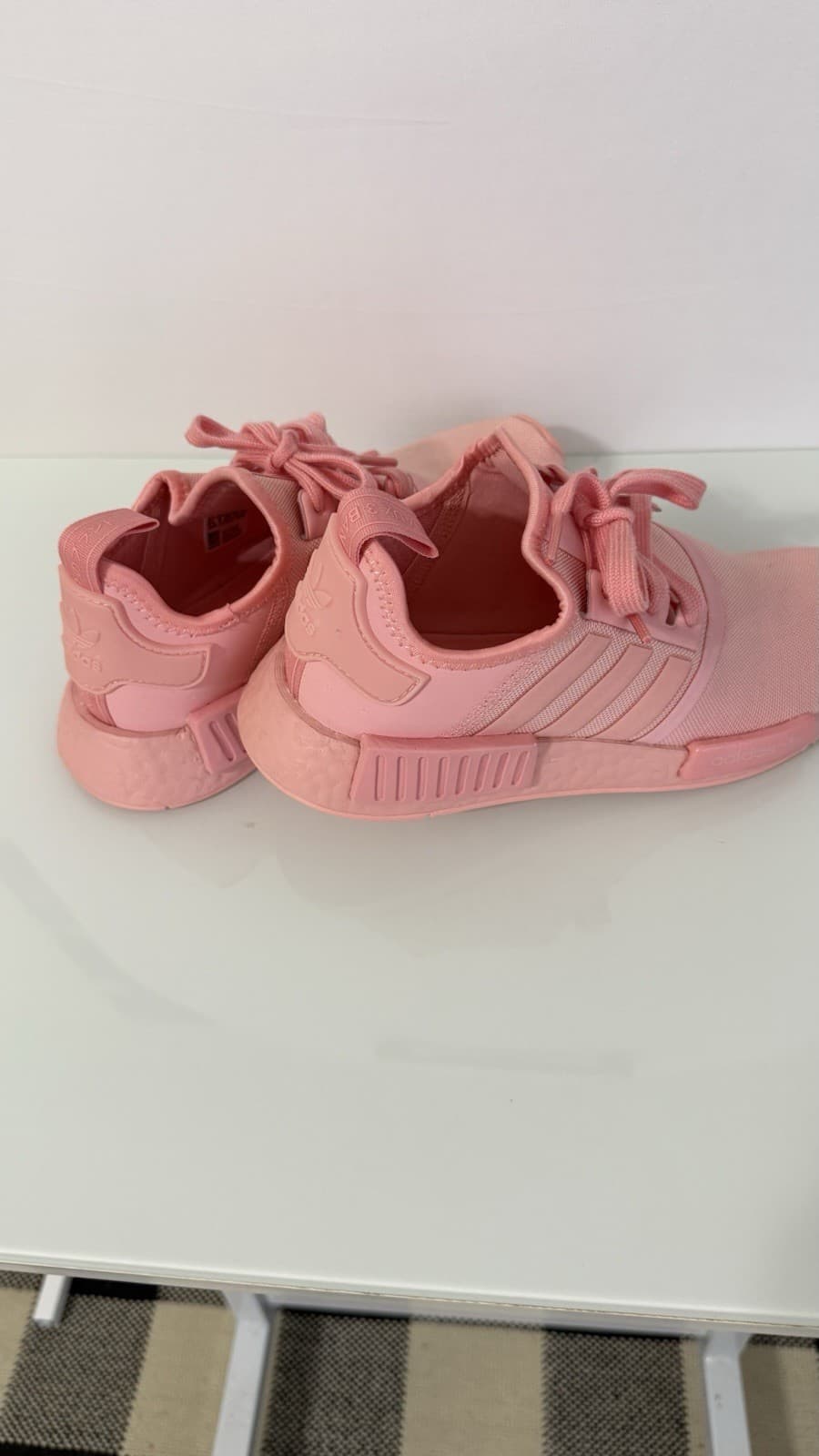 Women’s Adidas NMD R1 Pink Size 6 1/2 - Thumbnail 5